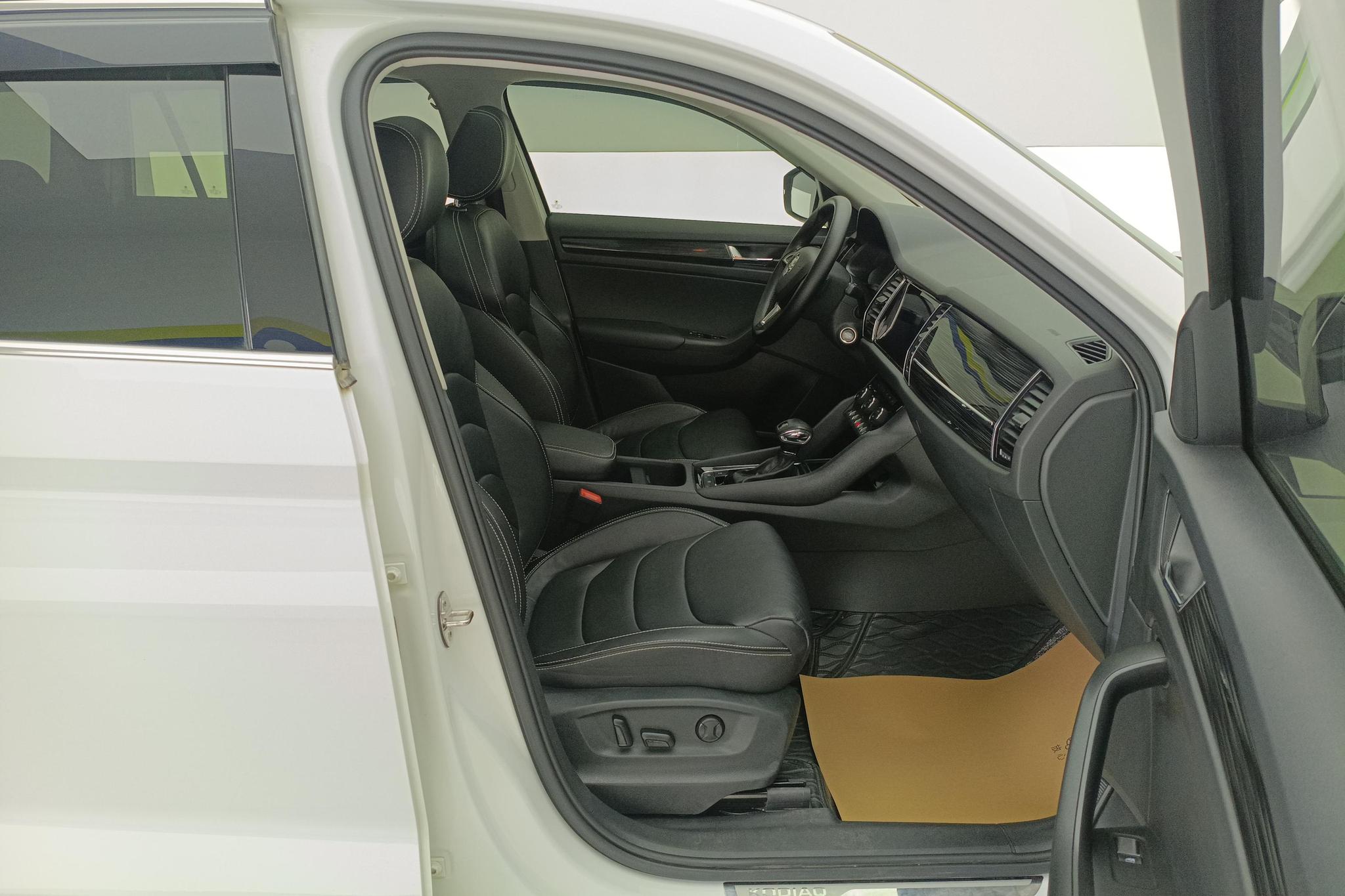 Skoda Kodiaq 2018 TSI330 5 мест Luxury