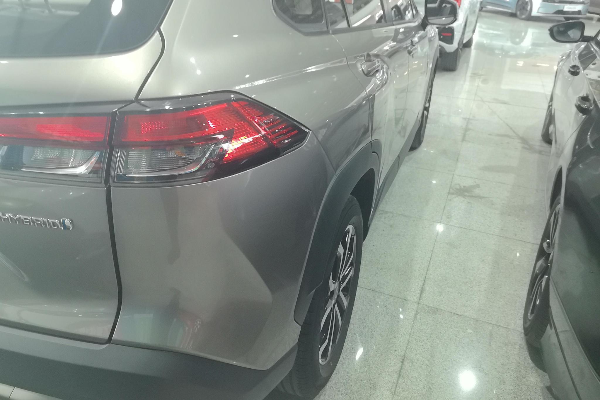 Toyota Frontlander 2023 2.0L Lead