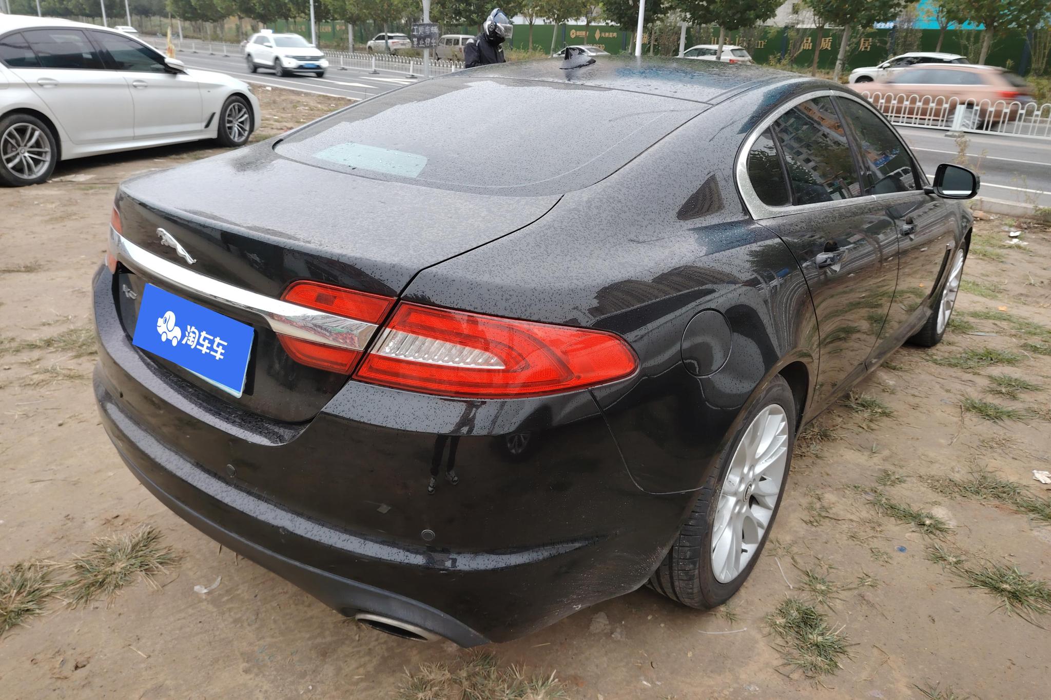 Jaguar XF 2013 XF 2.0T