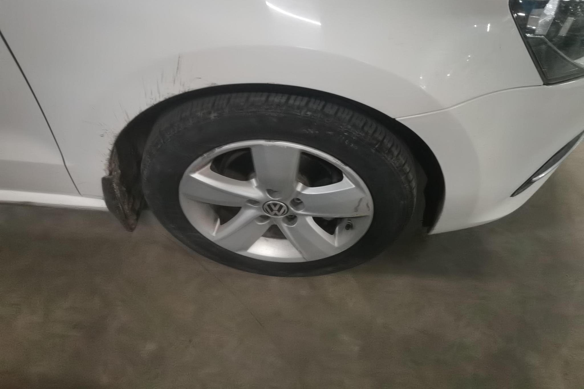 Volkswagen Polo 2016 1.6L MT Comfort