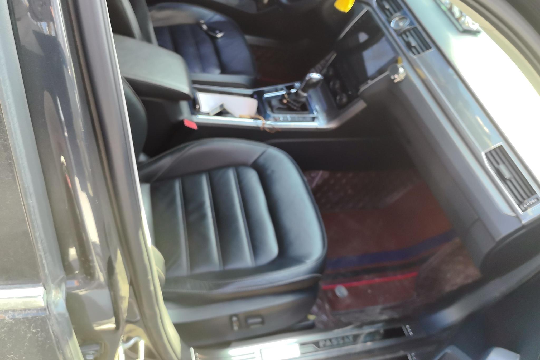 Volkswagen Passat 2017 330TSI DSG