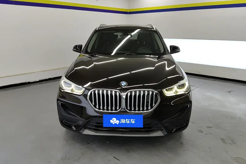 BMW X1 — фото 2