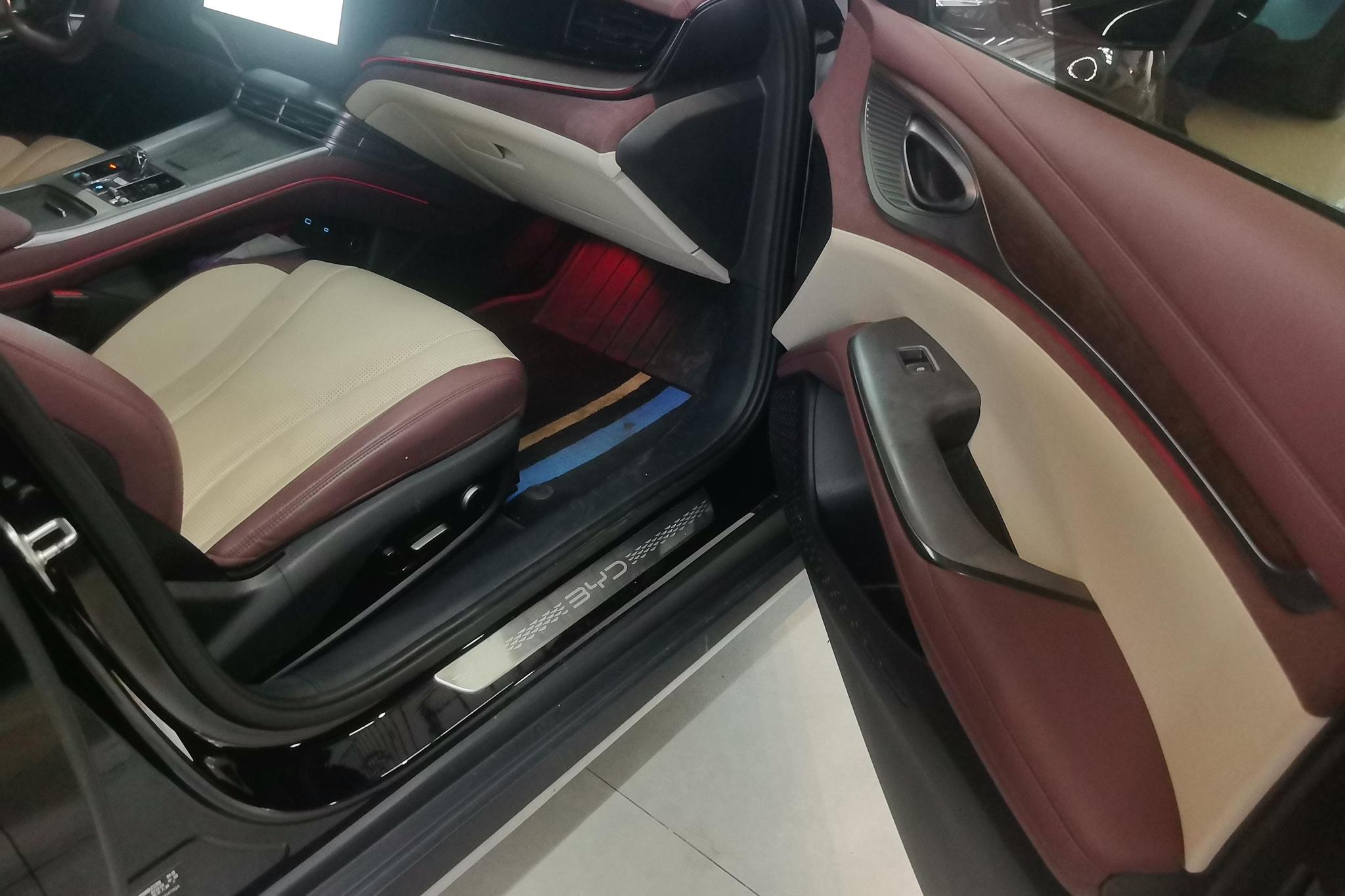 BYD SealDM DM 2024 DM-i 1.5L 121KM Luxury