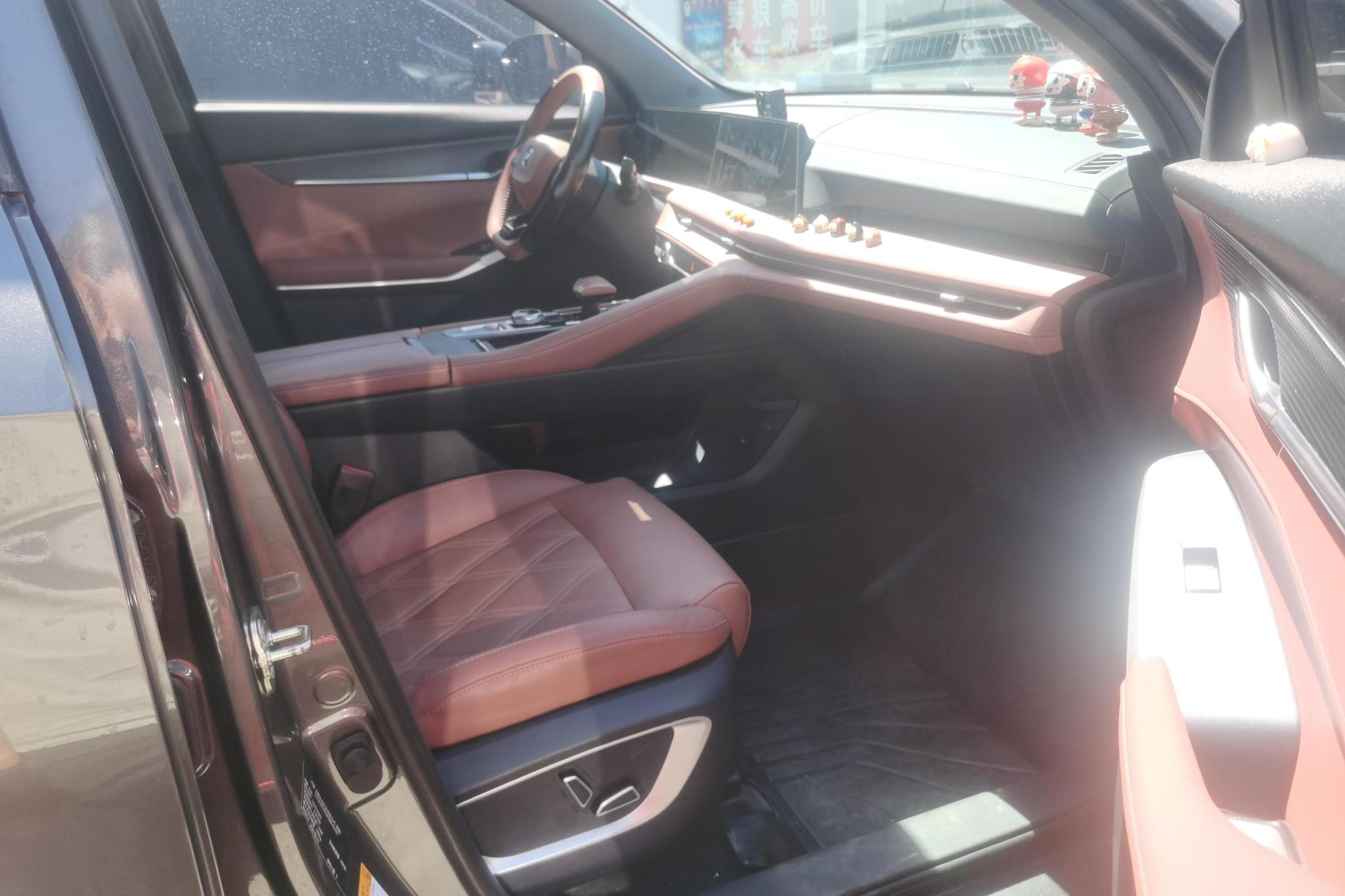 Changan CS75 Plus 2023 1.5T AT Luxury