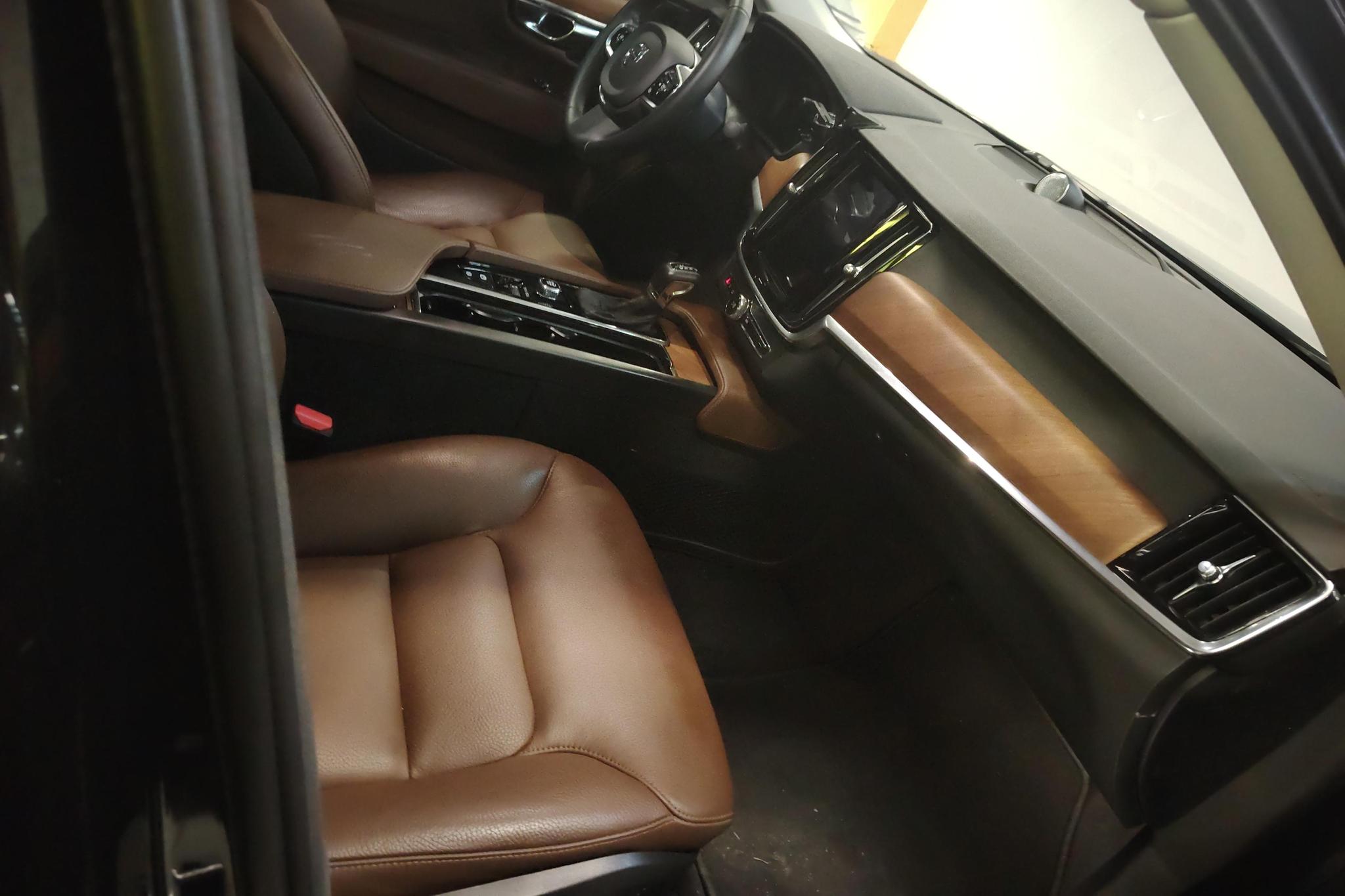Volvo S90 2019 T5