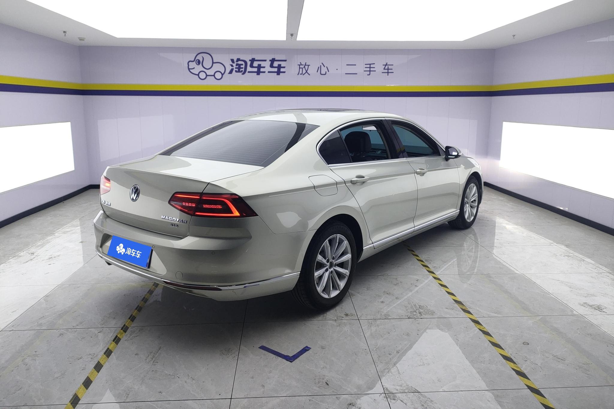 Volkswagen Magotan 2018 330TSI DSG Lead