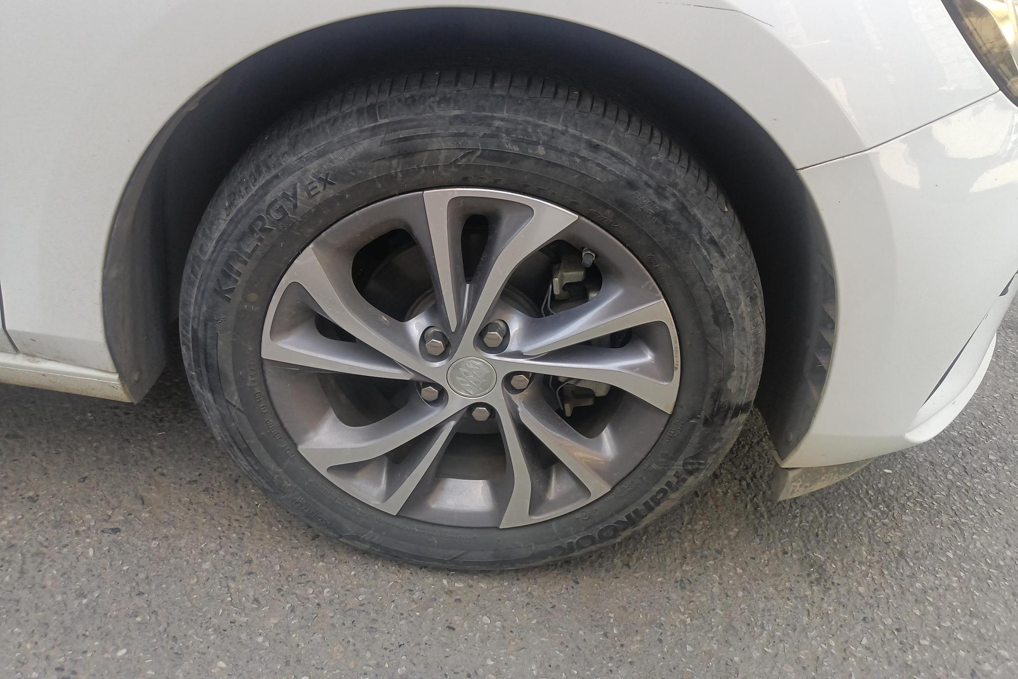Buick Verano 2023 Pro 533T