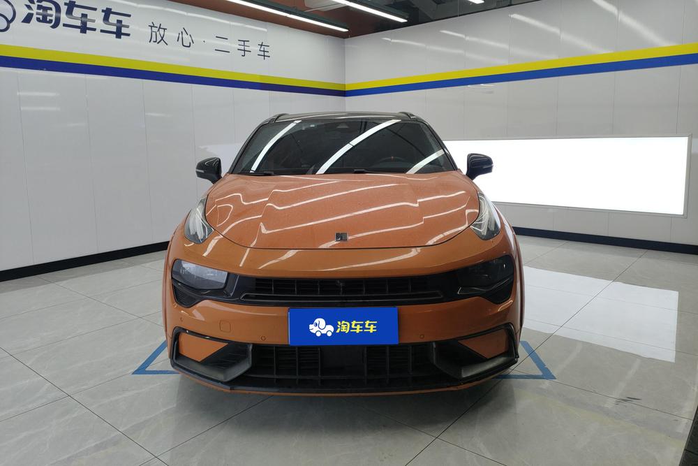 Lynk & Co 02 Hatchback, фото 2