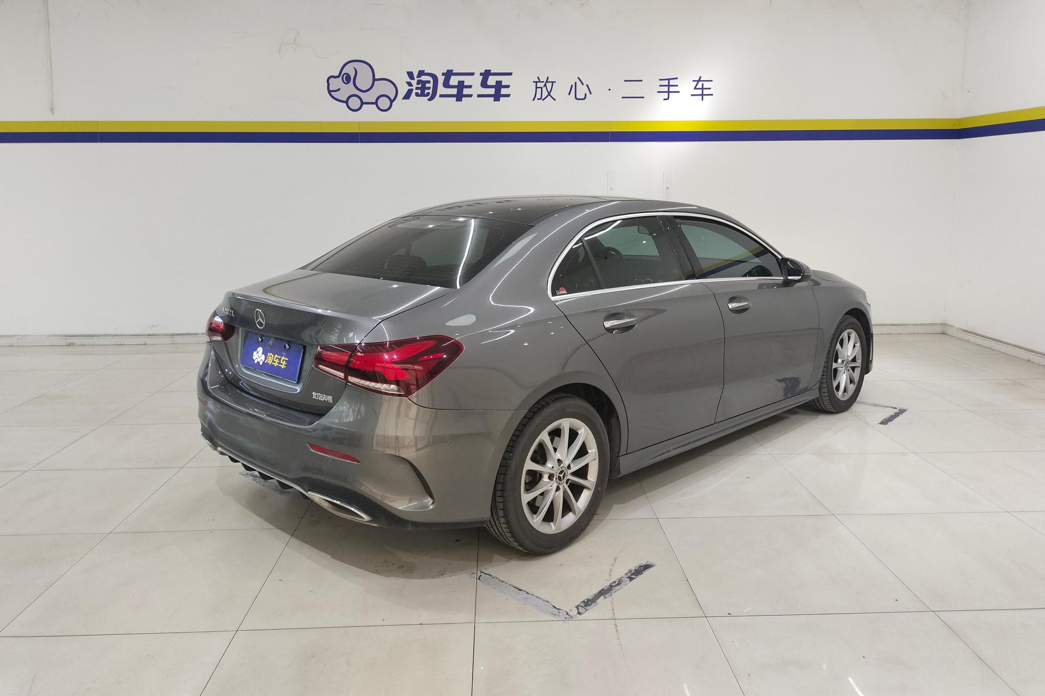 Mercedes-Benz A-Class A 2021 A 200 L Sport Fashion