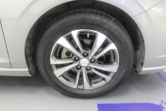 Changan Eado 2020 PLUS 1.6 L GDI CVTLuxury — фото 4
