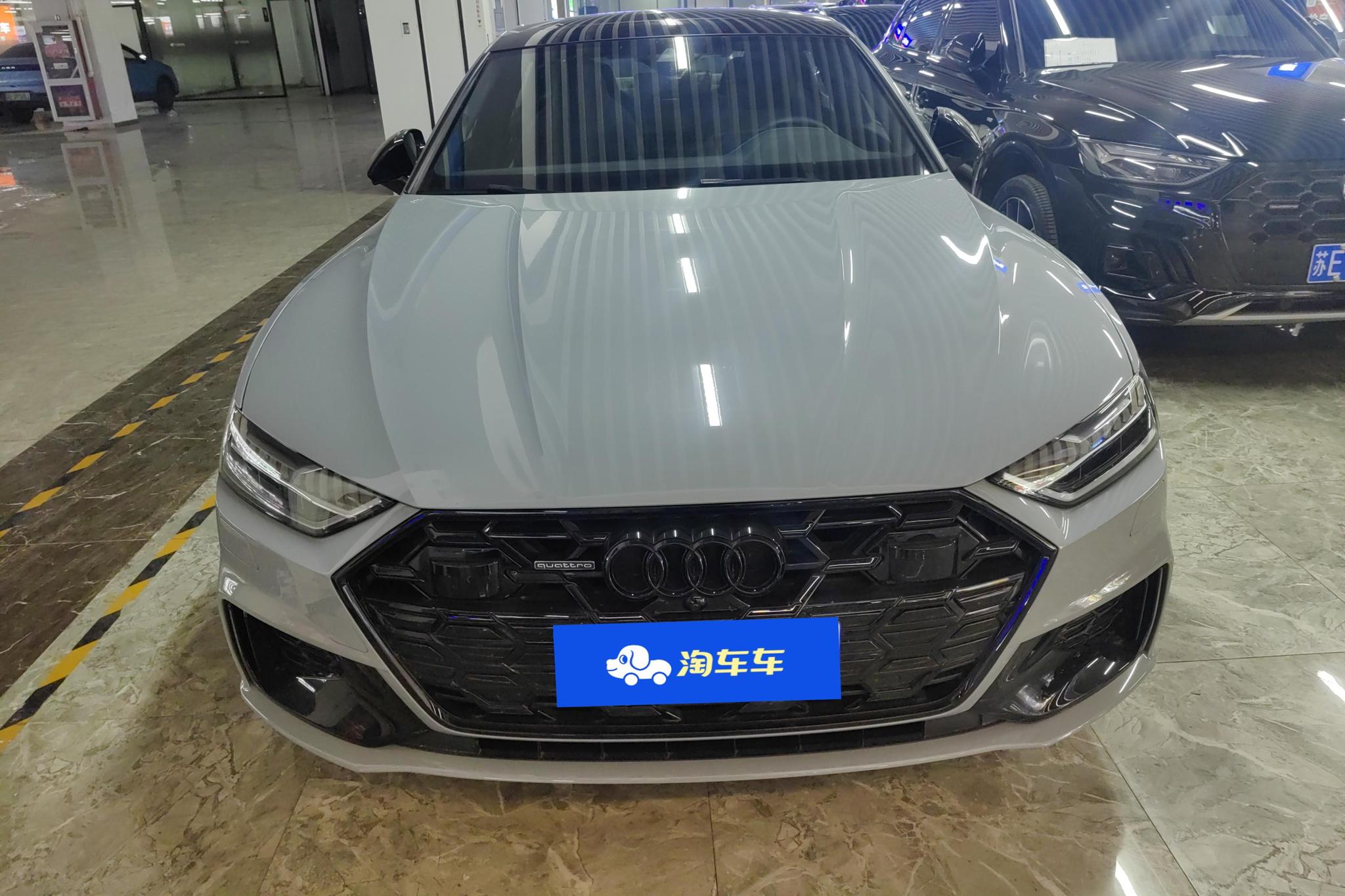 Audi A7L 2024 45 TFSI quattro RS