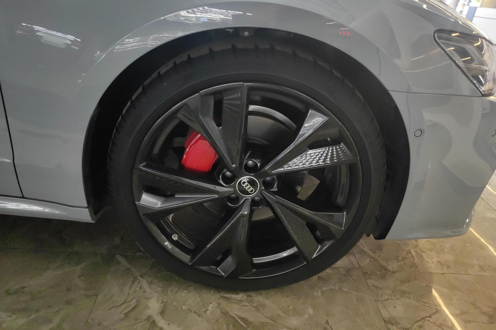 Audi A7L 2024 45 TFSI quattro RS