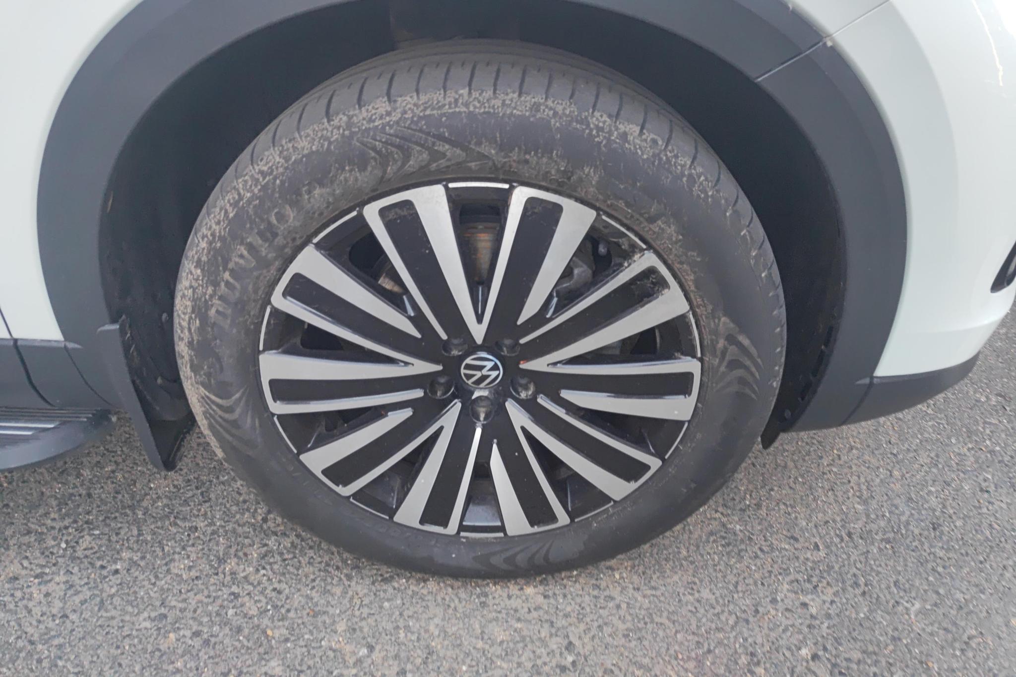 Volkswagen Tavendor 2023 330TSI Luxury