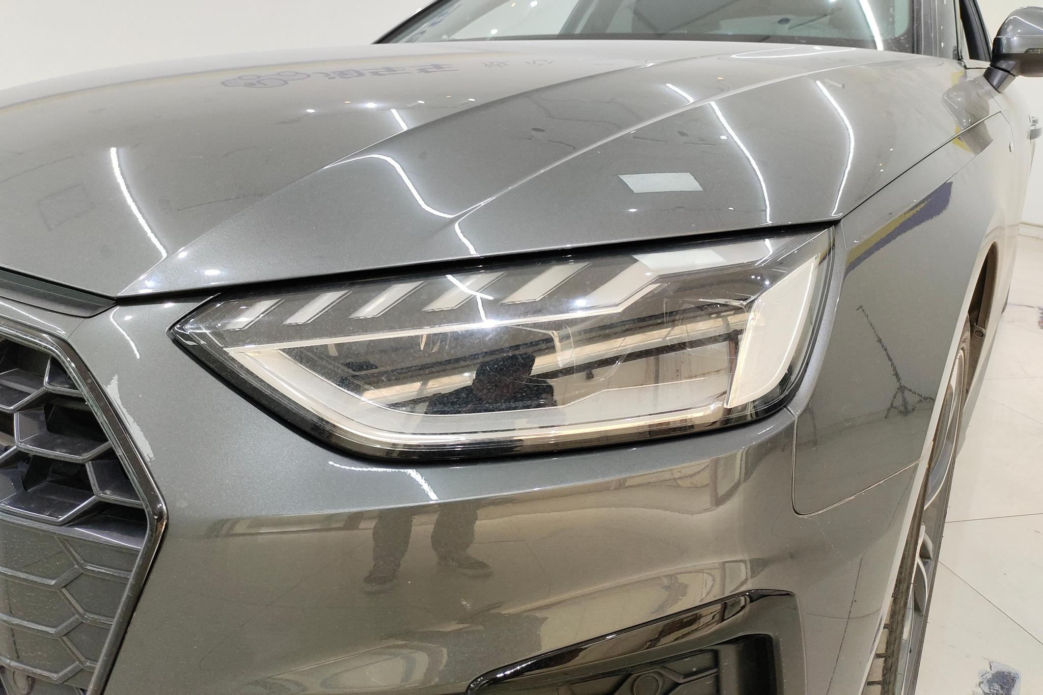 Audi A4L 2022 40 TFSI Fashion