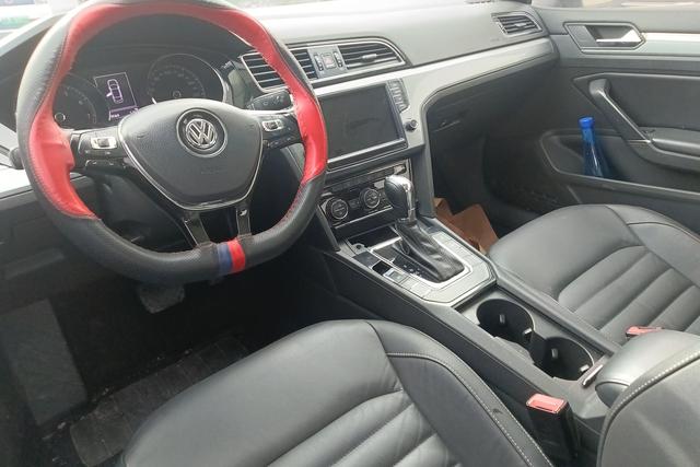 Volkswagen Lamando 2018 280 TSI DSG — фото 13