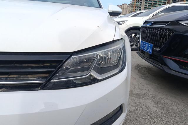 Volkswagen Lamando 2018 280 TSI DSG — фото 4