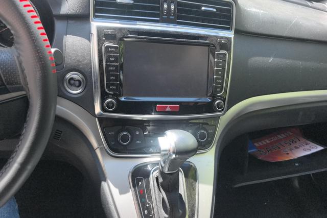 Haval H6 2015 1.5 T AT 2 WDLuxury — фото 13