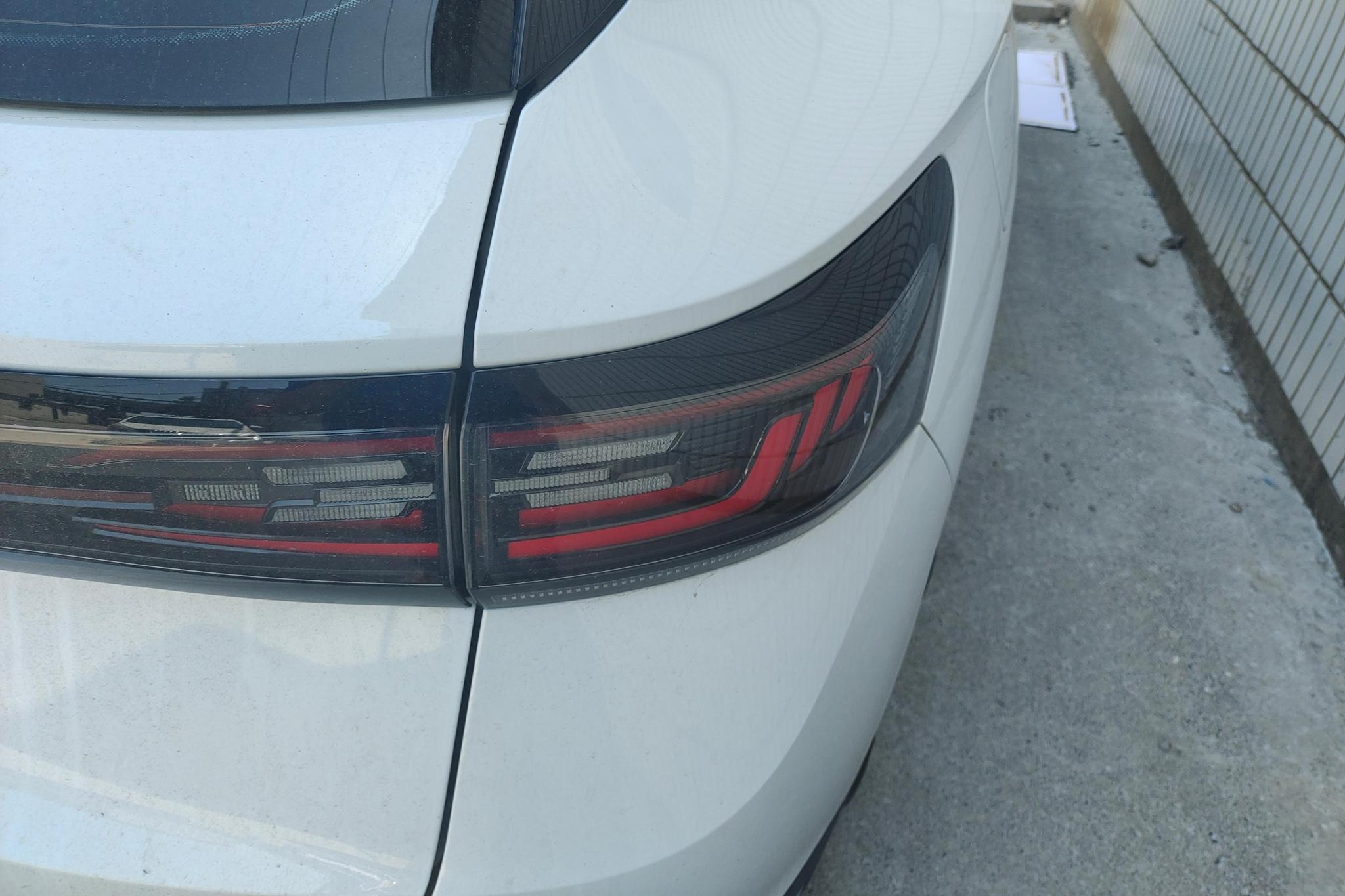 Volkswagen ID.4 X