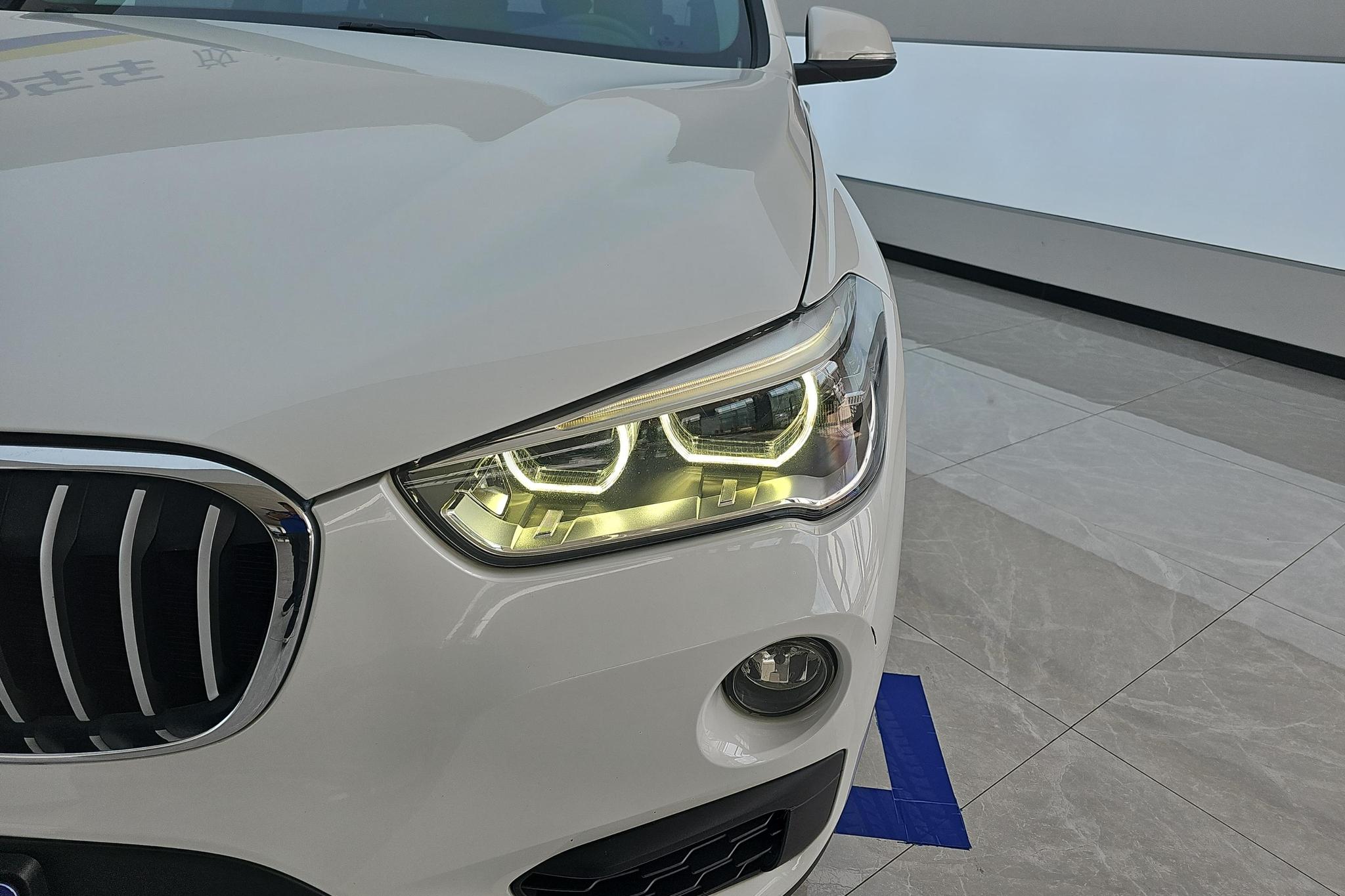 BMW X1 2019 sDrive20Li Lead