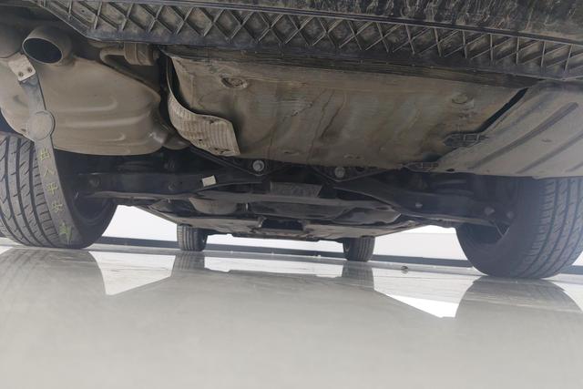 Volkswagen Sagitar 2024 300 TSI DSG — фото 12