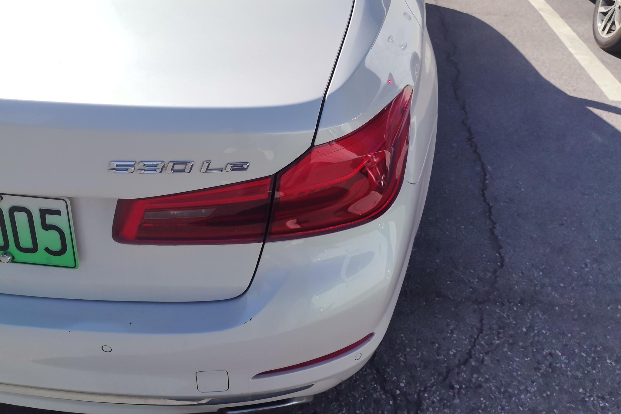 BMW 5 серииPHEV 5 PHEV 2019 530Le Luxury