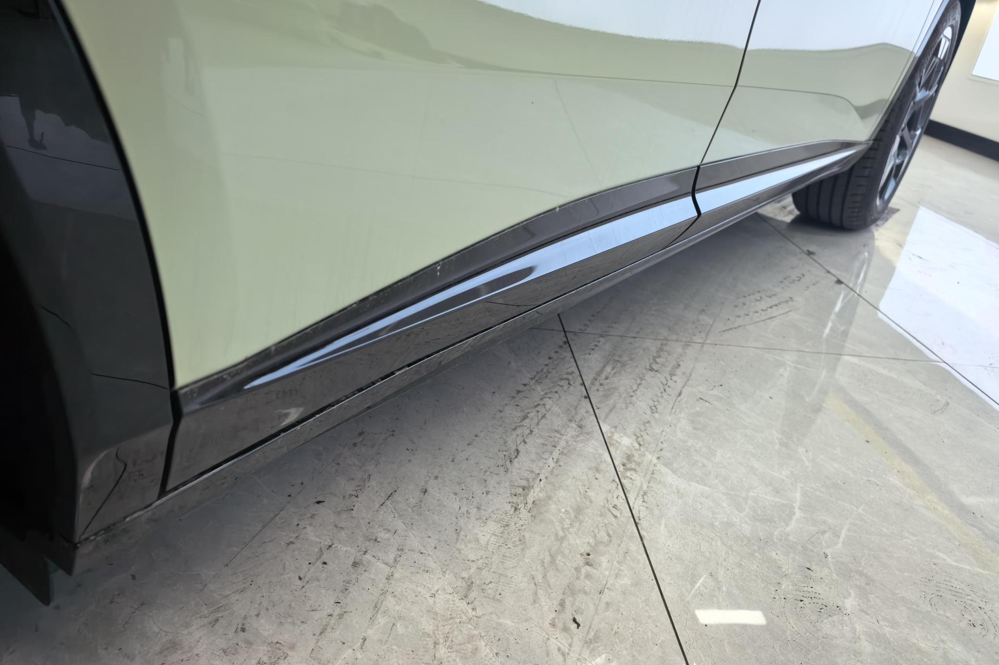 Hongqi 06 2025 520