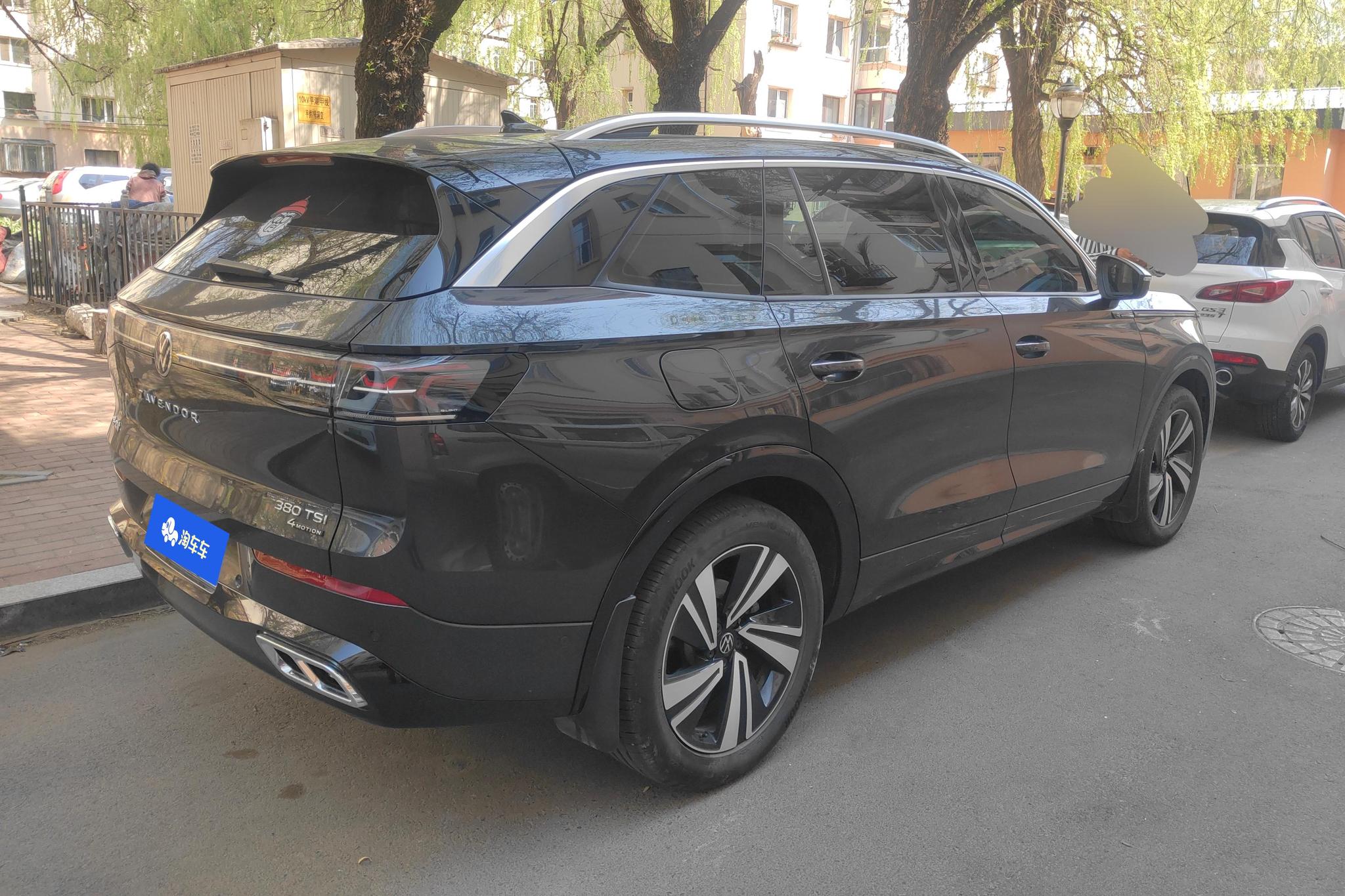 Volkswagen Tavendor 2023 380TSI R-Line