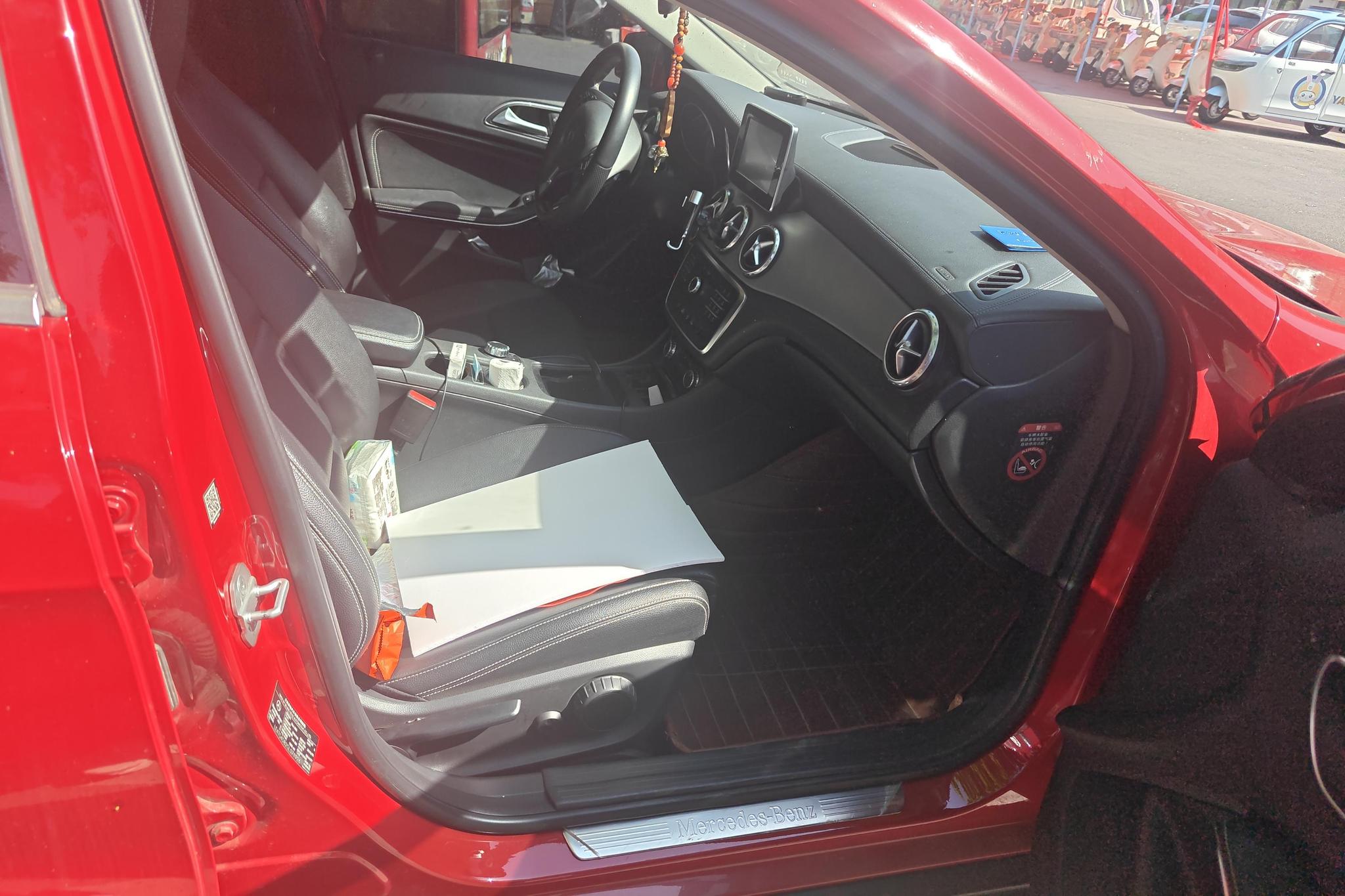 Mercedes-Benz GLA 2016 GLA 200 Fashion