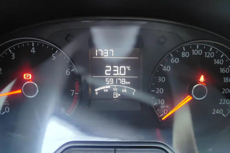 Volkswagen Polo 1.4 L MT — фото 9