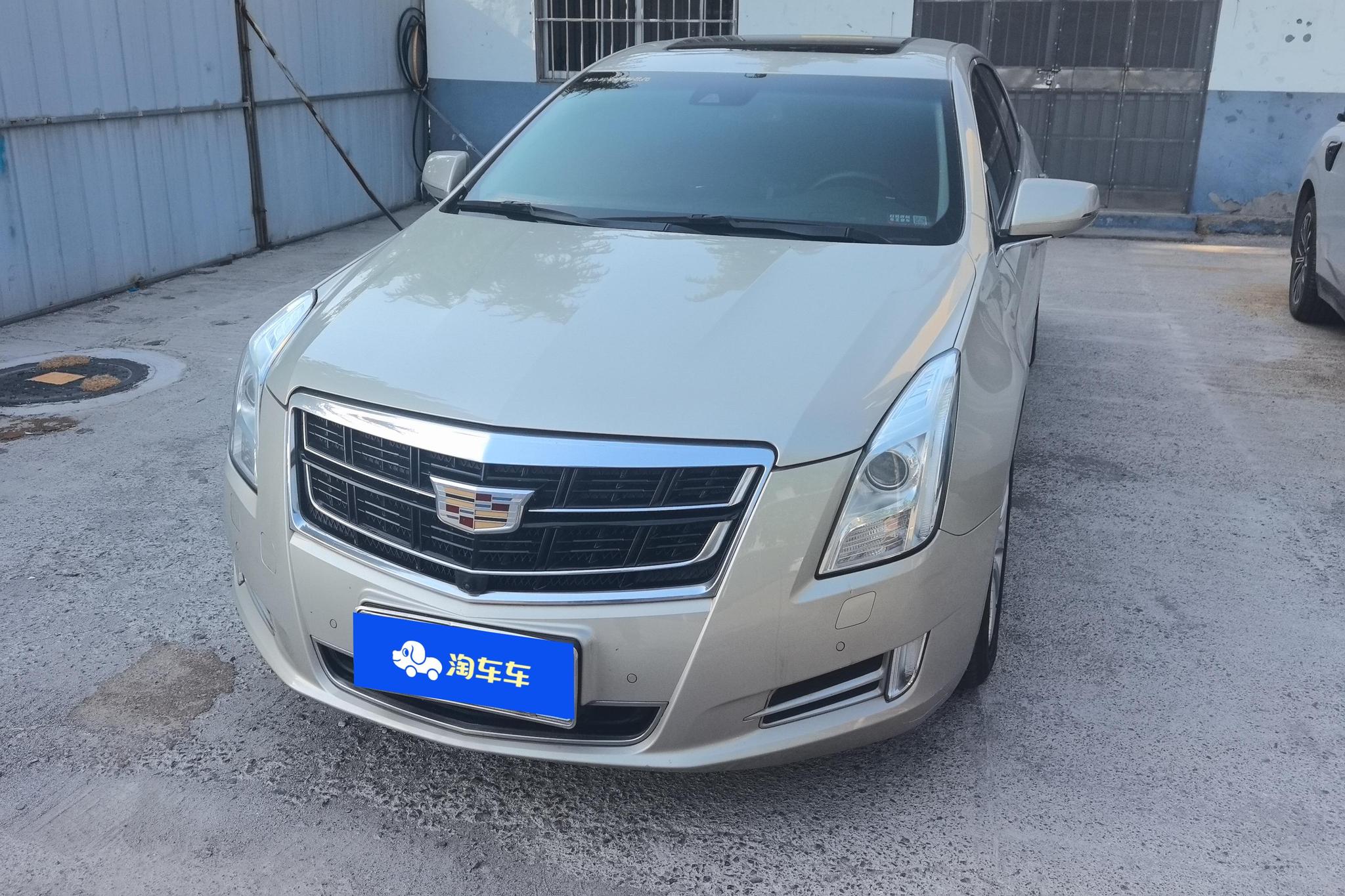 Cadillac XTS 2016 28T Luxury