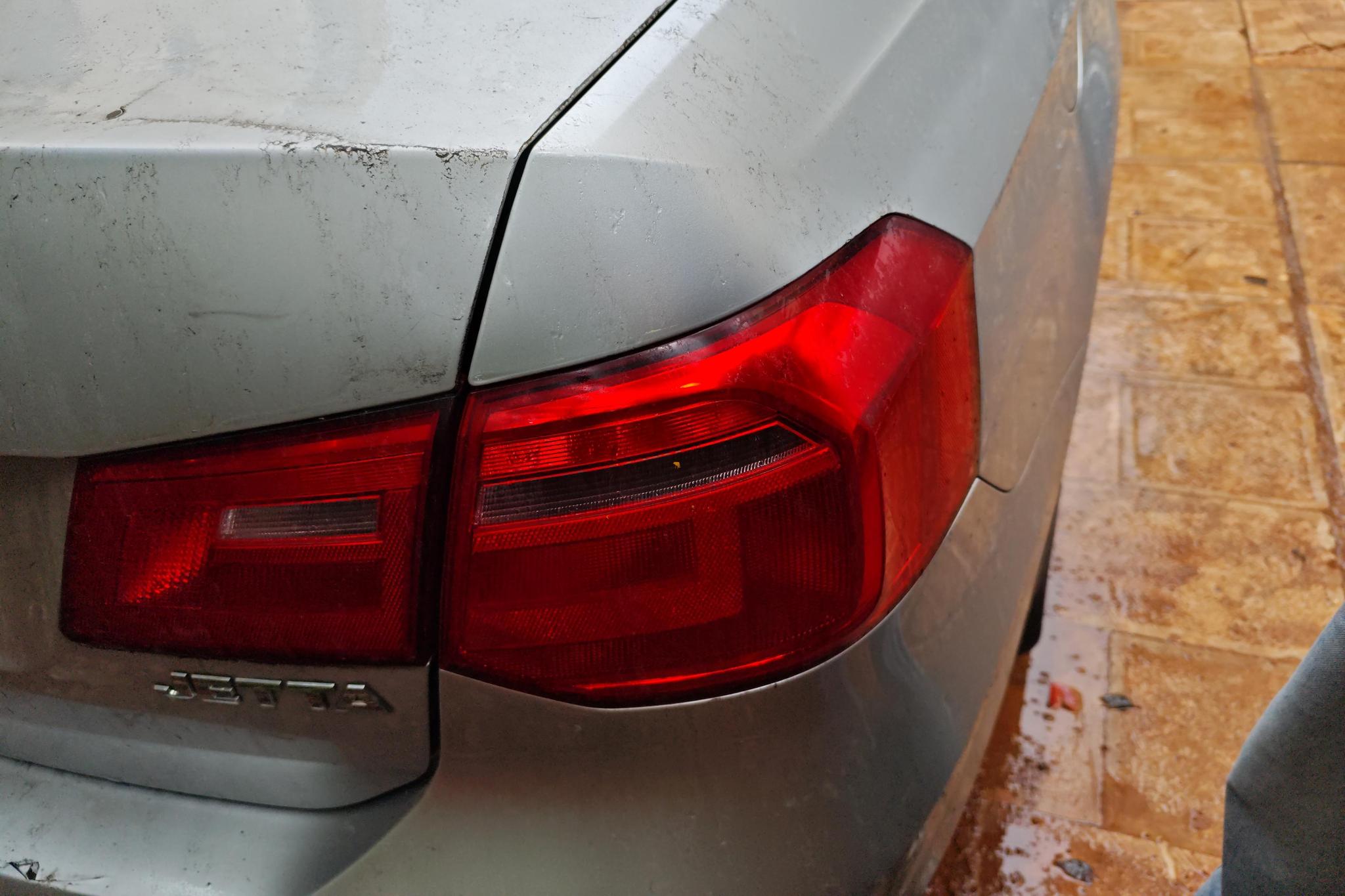 Volkswagen Jetta 2015 1.6L MT Fashion