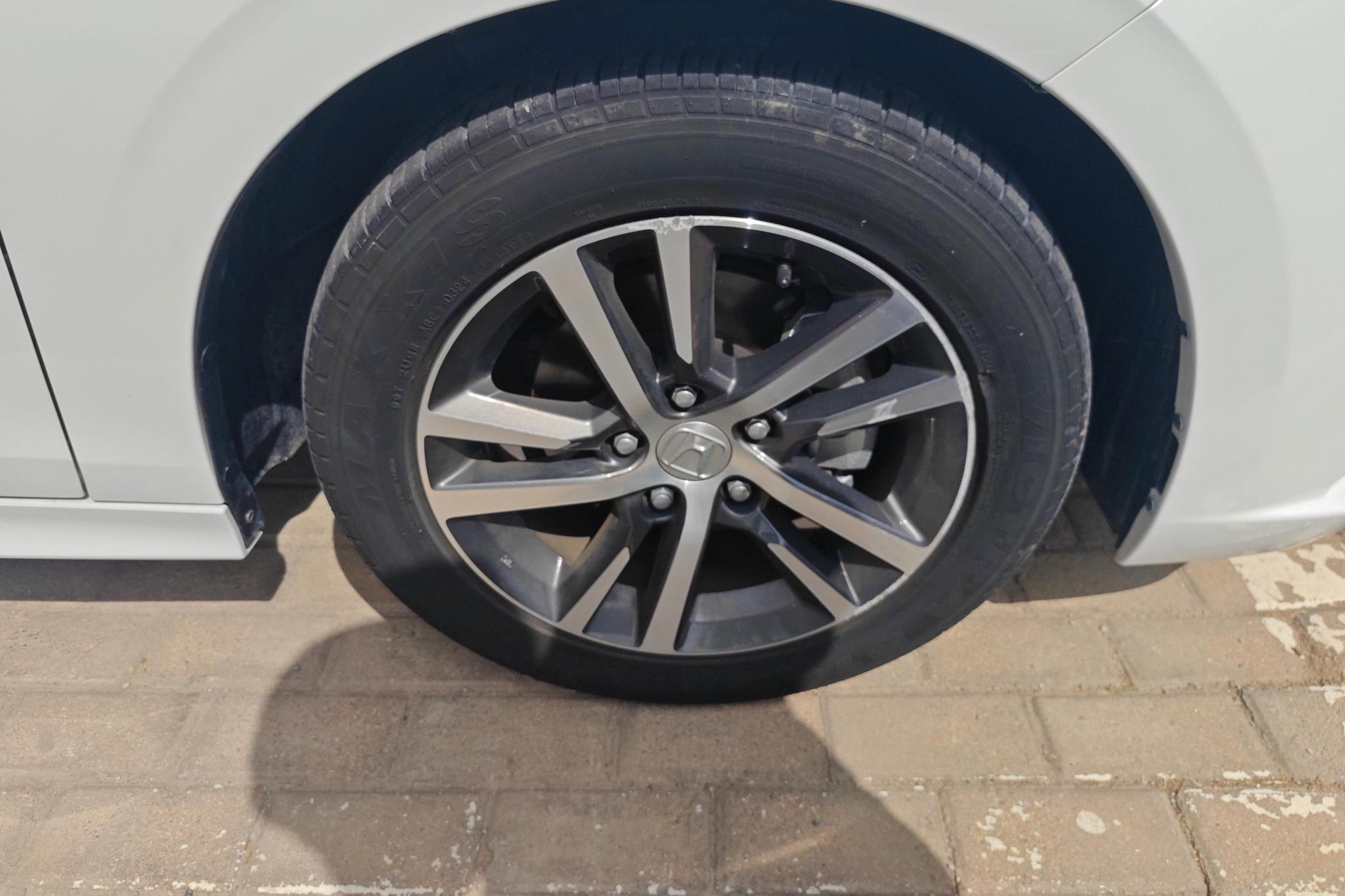 Honda Integra 2023 240TURBO CVT Lead