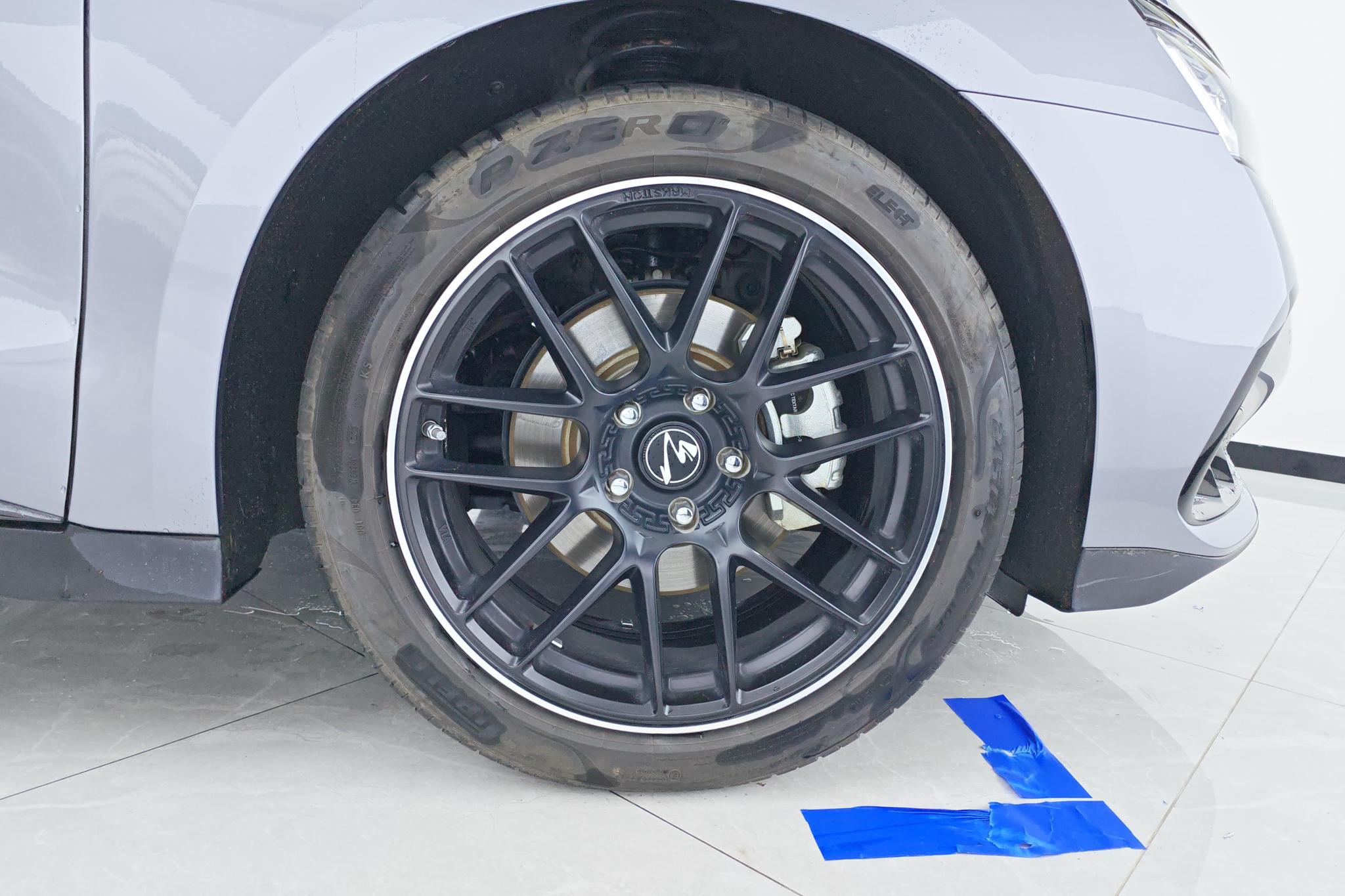 BYD Han DM 2023 DM-i Champion 121KM Premium