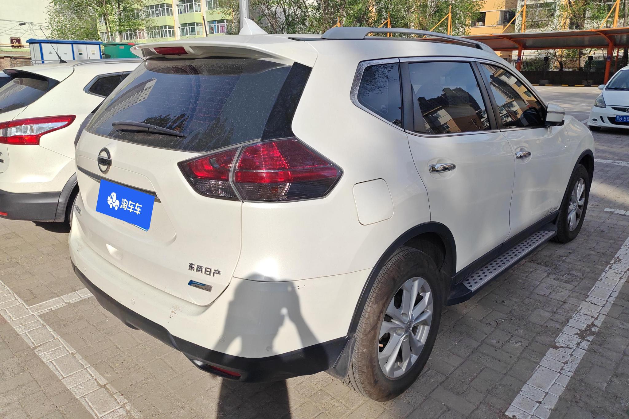 Nissan X-Trail 2014 2.0L CVT Comfort 2WD