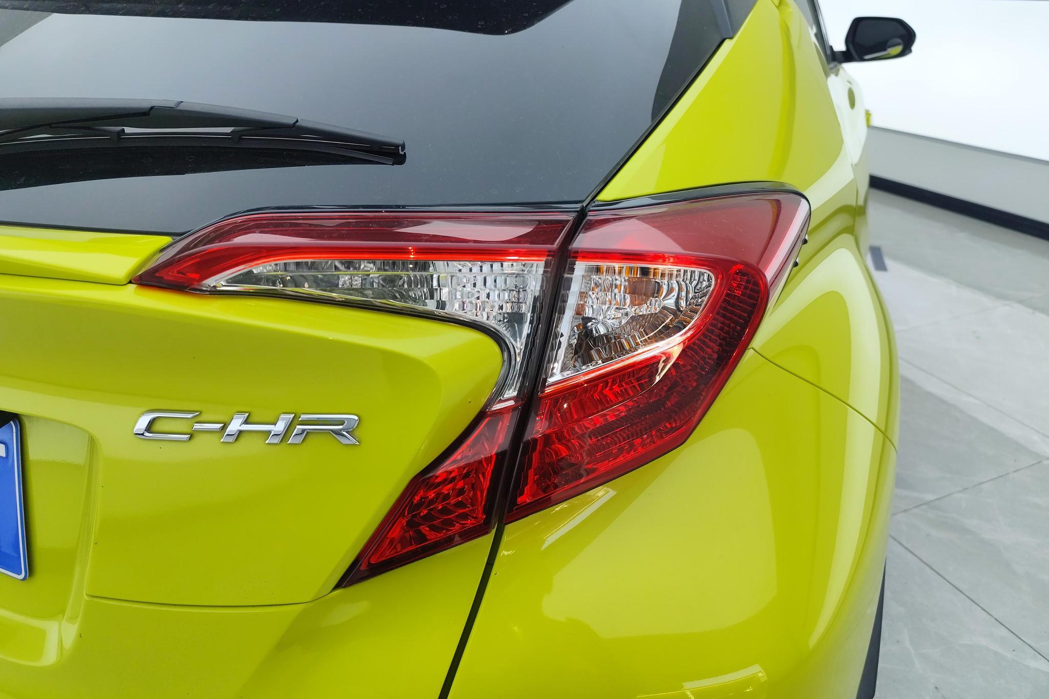 Toyota C-HR 2018 2.0L Lead VI