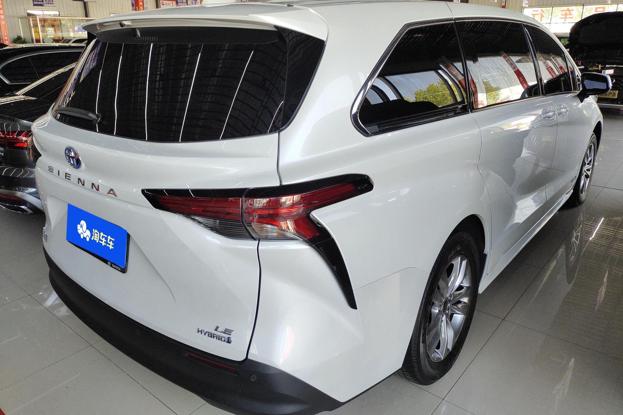 Toyota Sienna 2024 2.5L Comfort