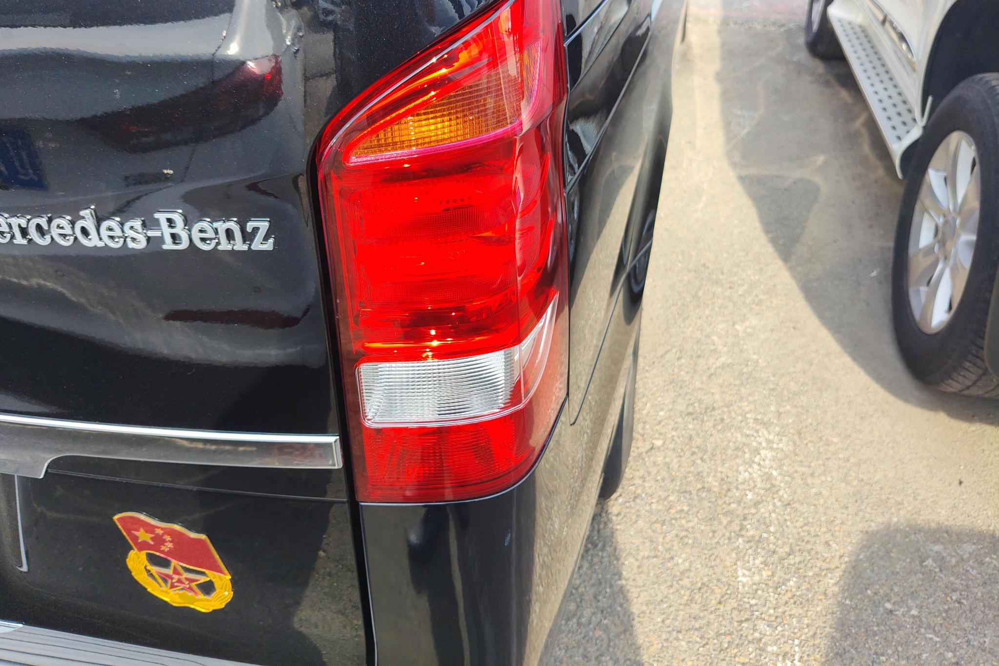 Mercedes-Benz Vito 2020 2.0T Elite 7 мест