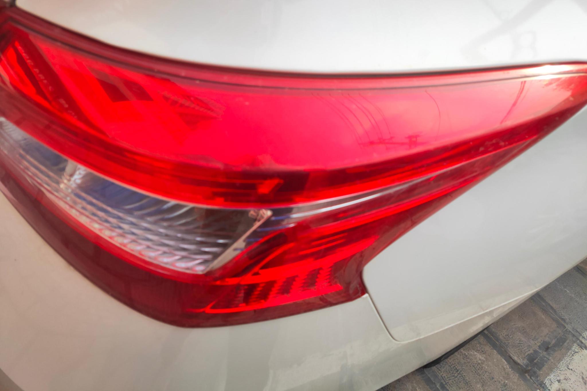 Nissan Sylphy 2016 1.6XL CVT Premium