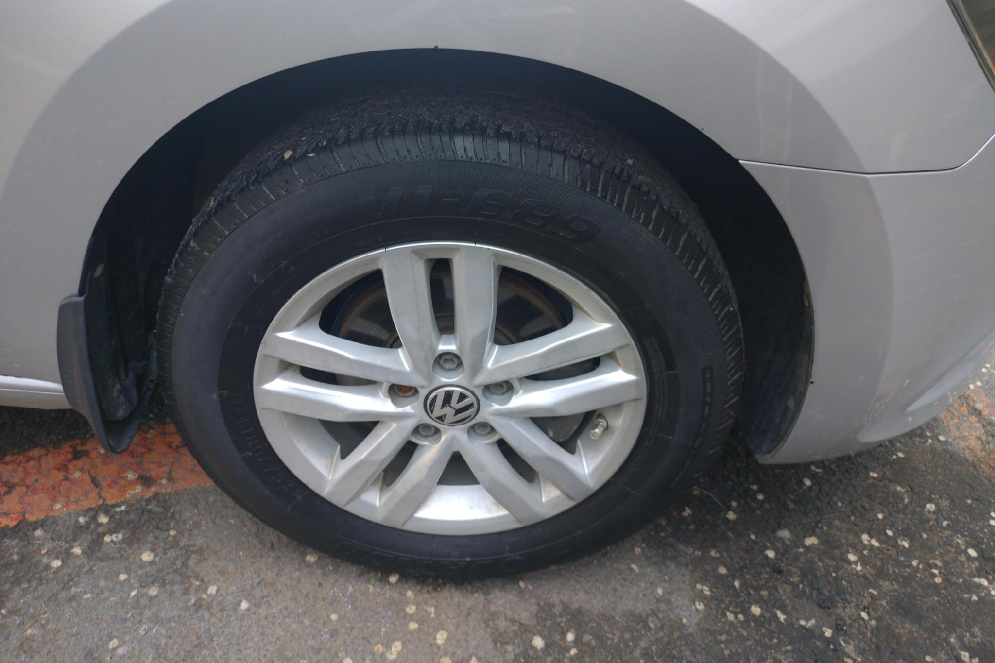 Volkswagen Jetta 2015 1.6L AT Fashion