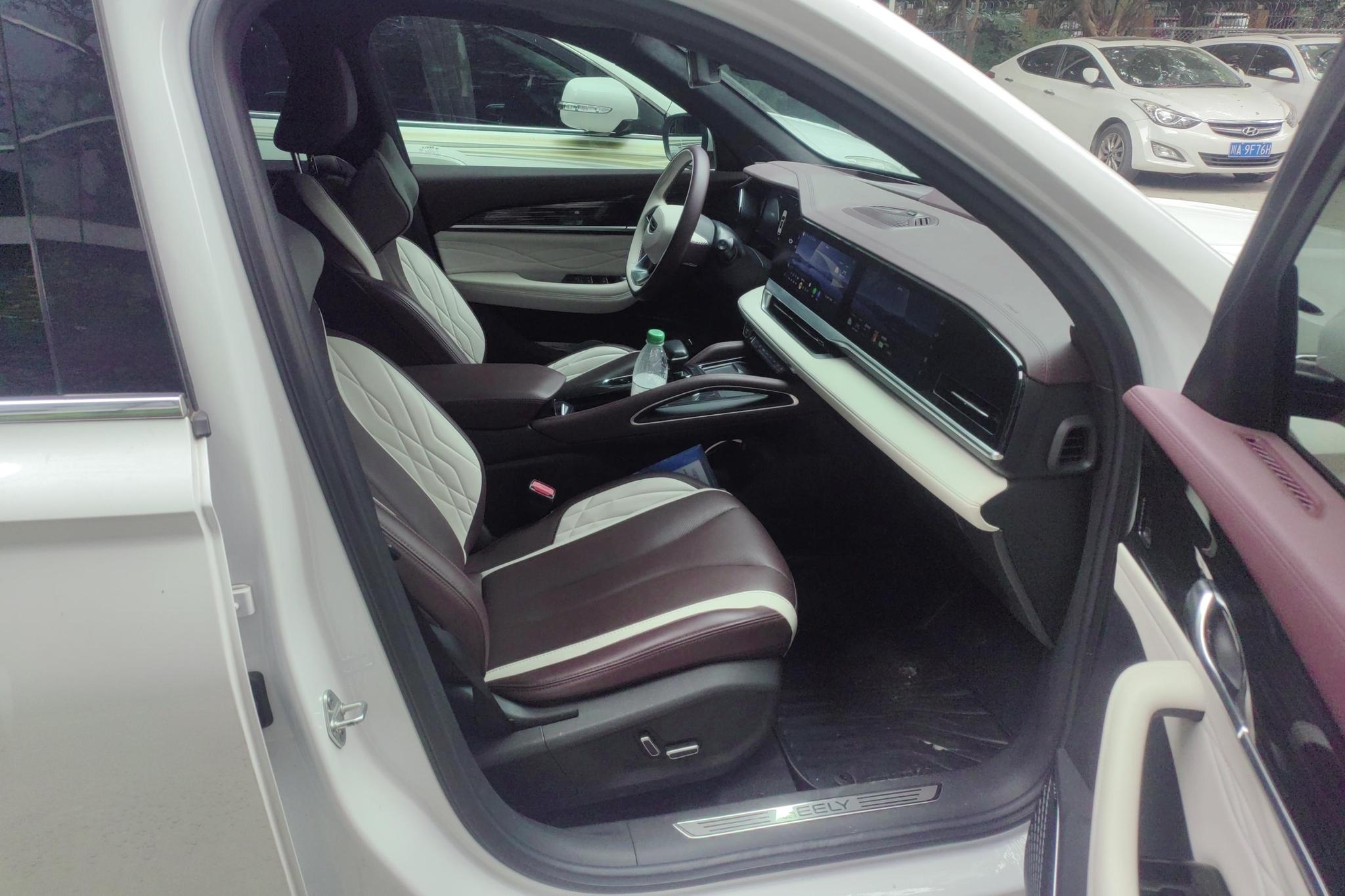 Geely Monjaro L 2021 2.0TD AT Flagship