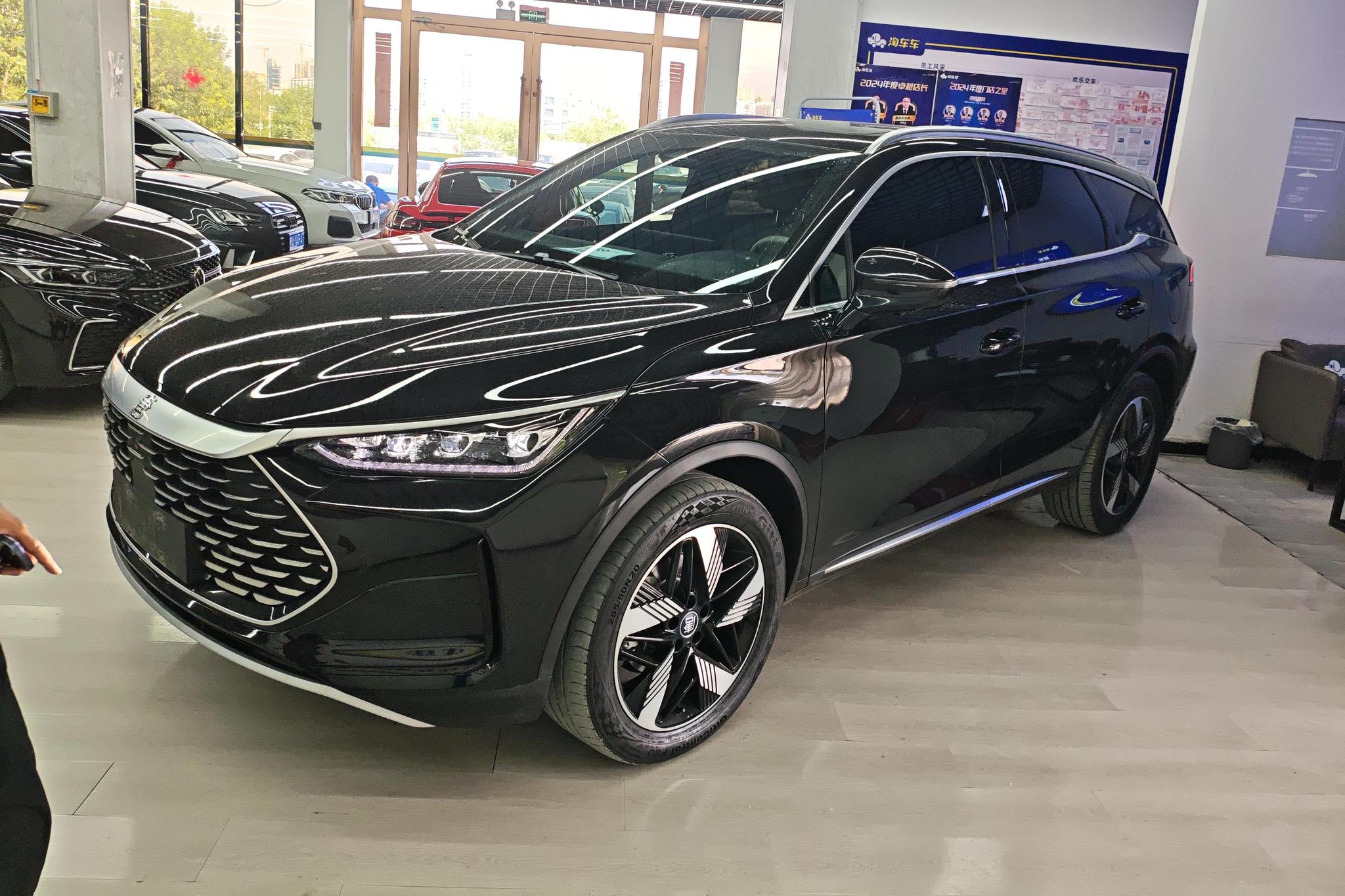 BYD Tang