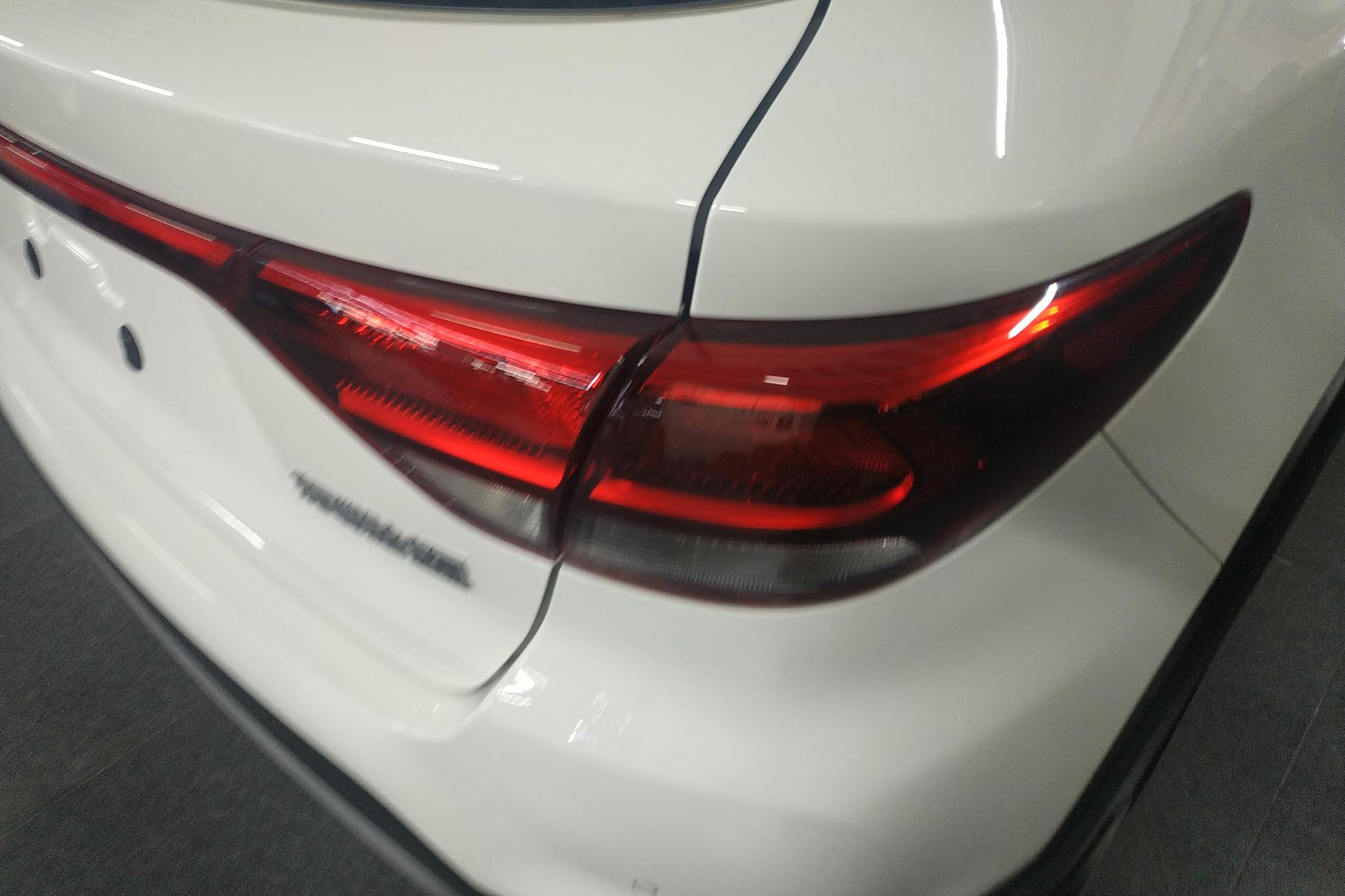 Kia KX CROSS 2017 1.4L AT GLS