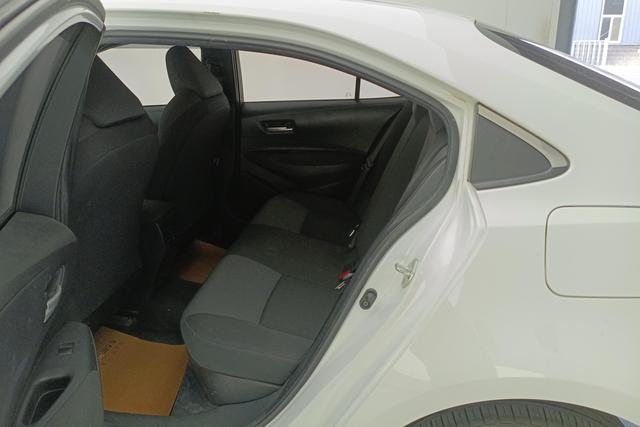 Toyota Levin 2022 1.8 H E-CVT — фото 16