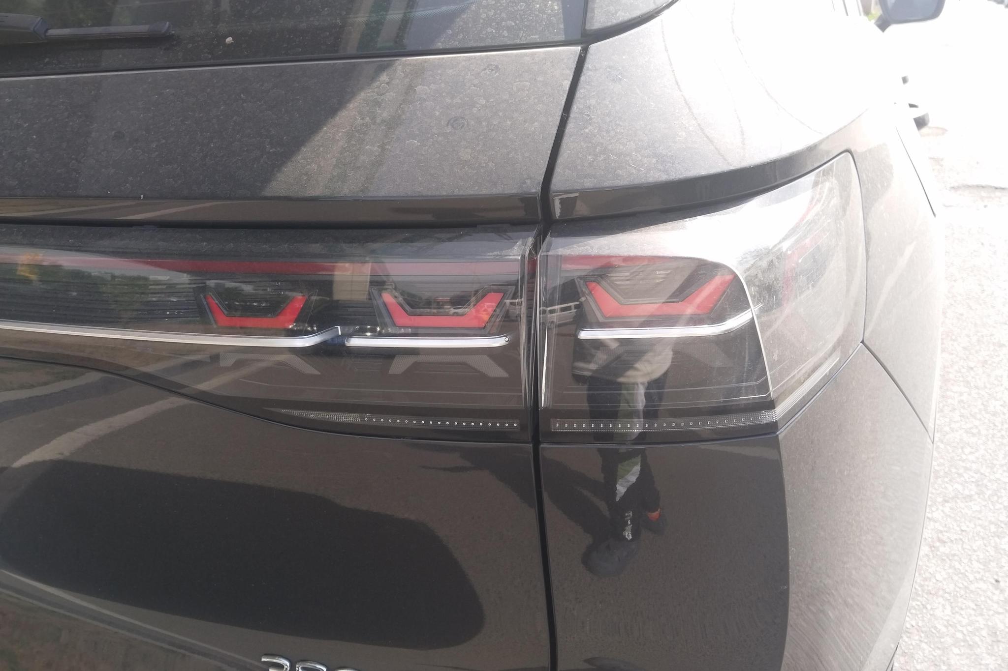 Volkswagen Tavendor 2023 380TSI R-Line