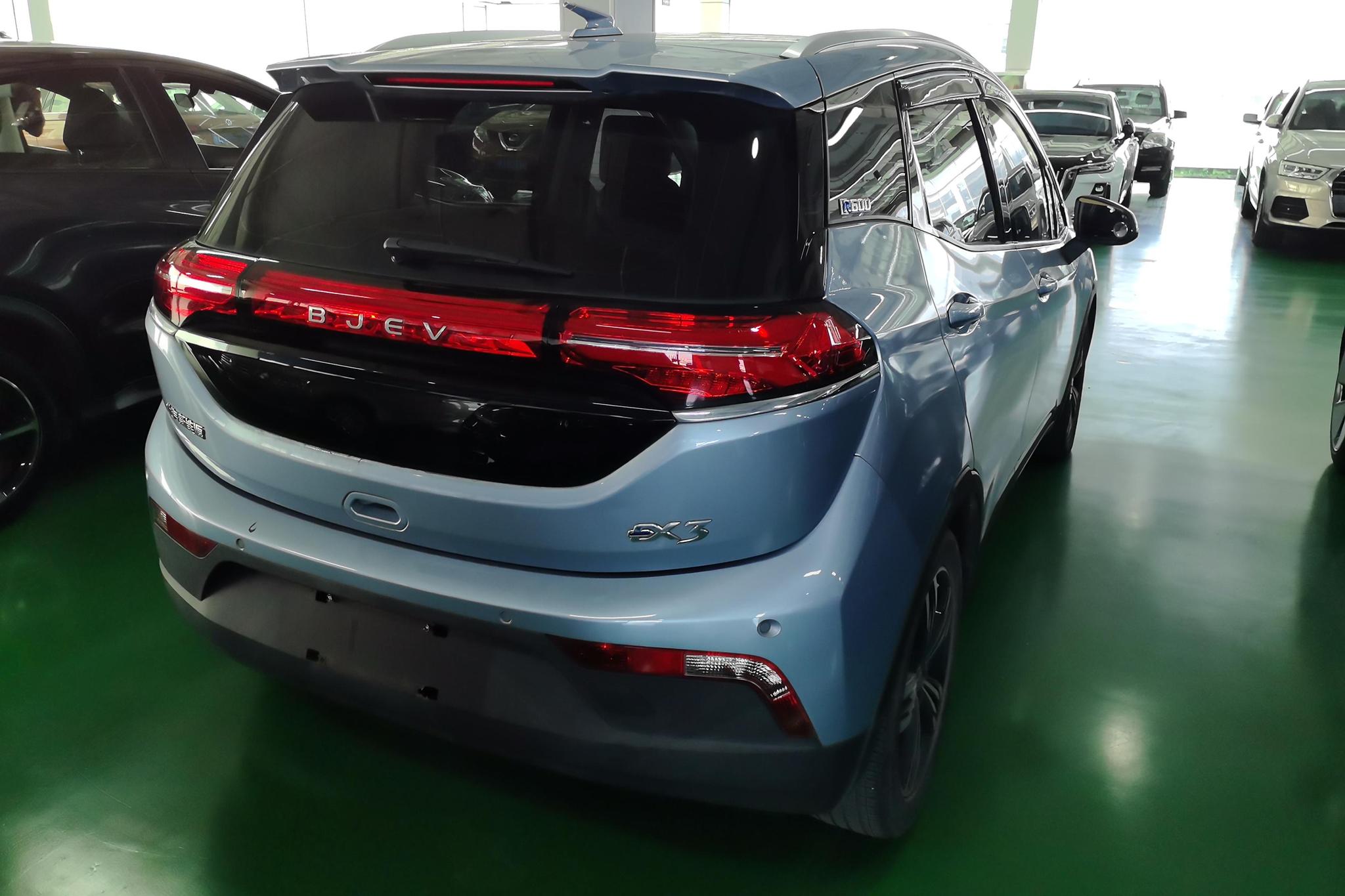 BAIC EX3 2019 R600