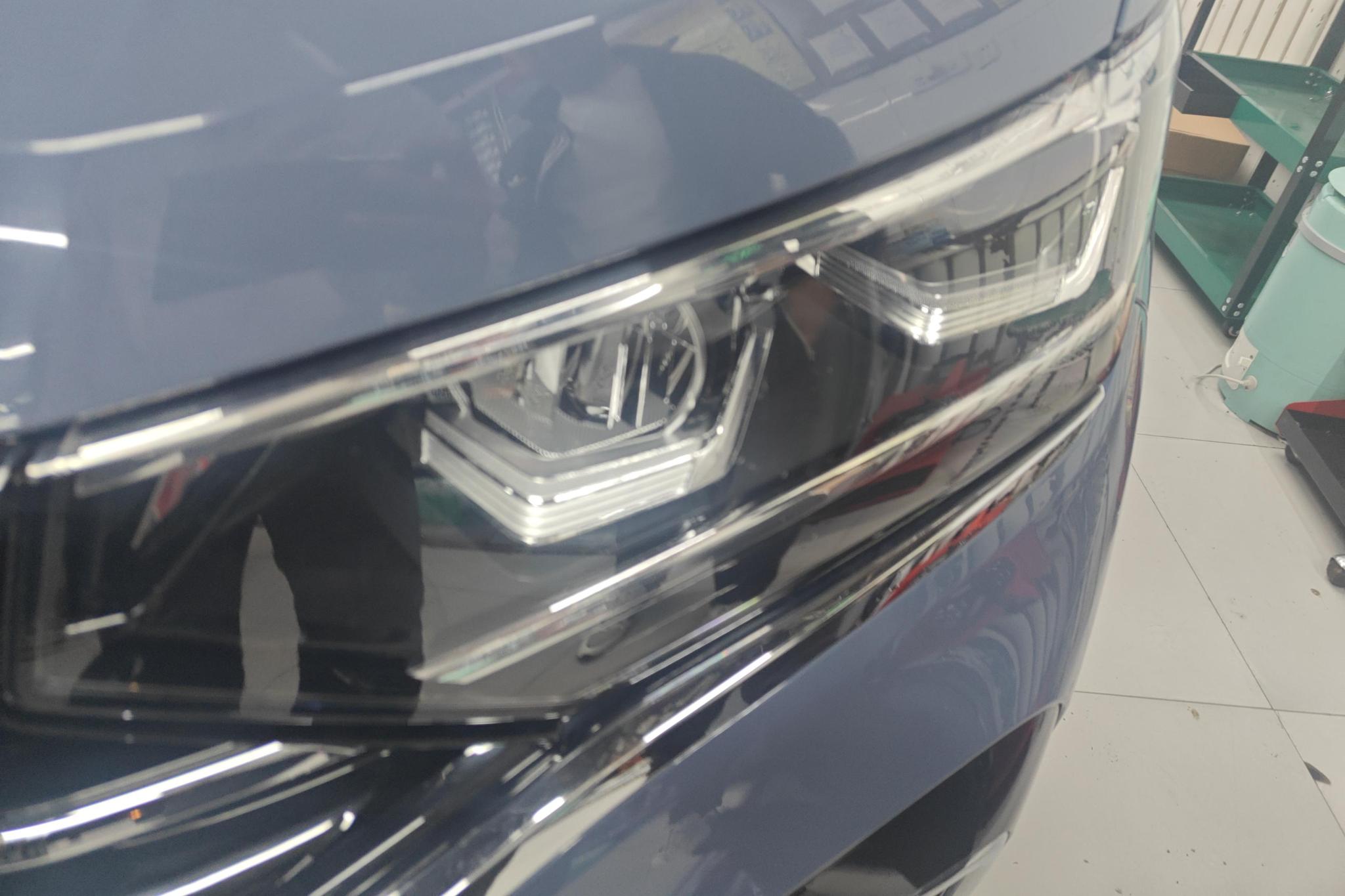 Volkswagen TayronX X 2020 380TSI Smart Connect