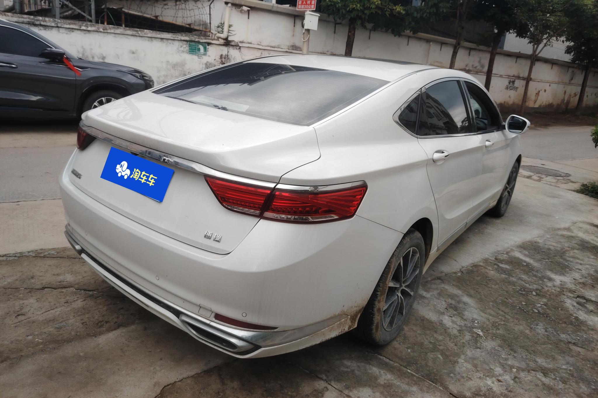 Geely Borui 2021 1.8T +