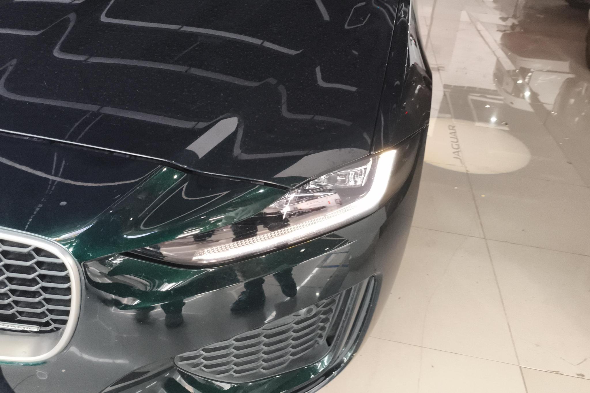 Jaguar XEL 2023 2.0T 250PS R-DYNAMIC S Sport