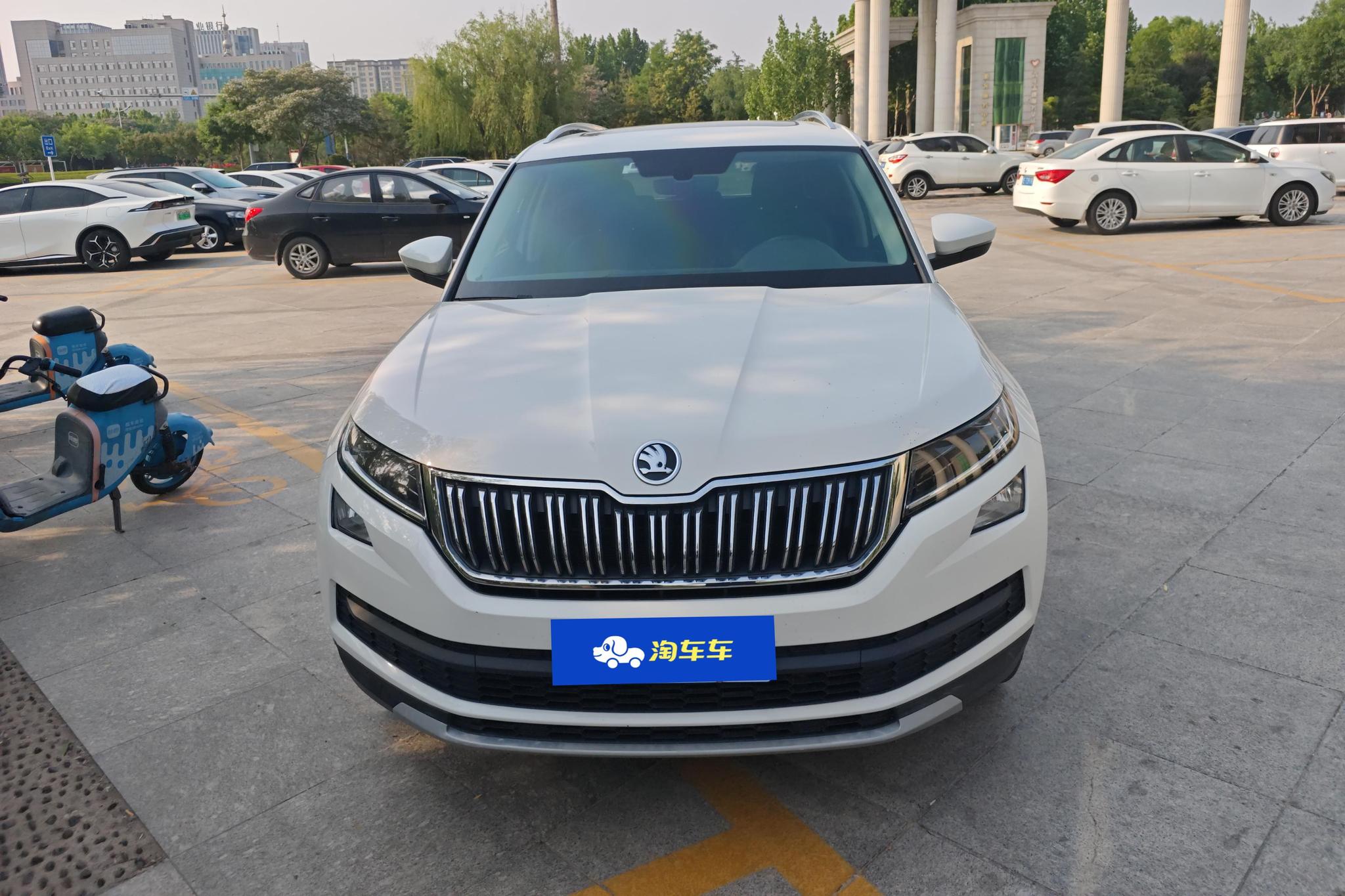Skoda Kodiaq 2018 TSI330 5 мест Luxury