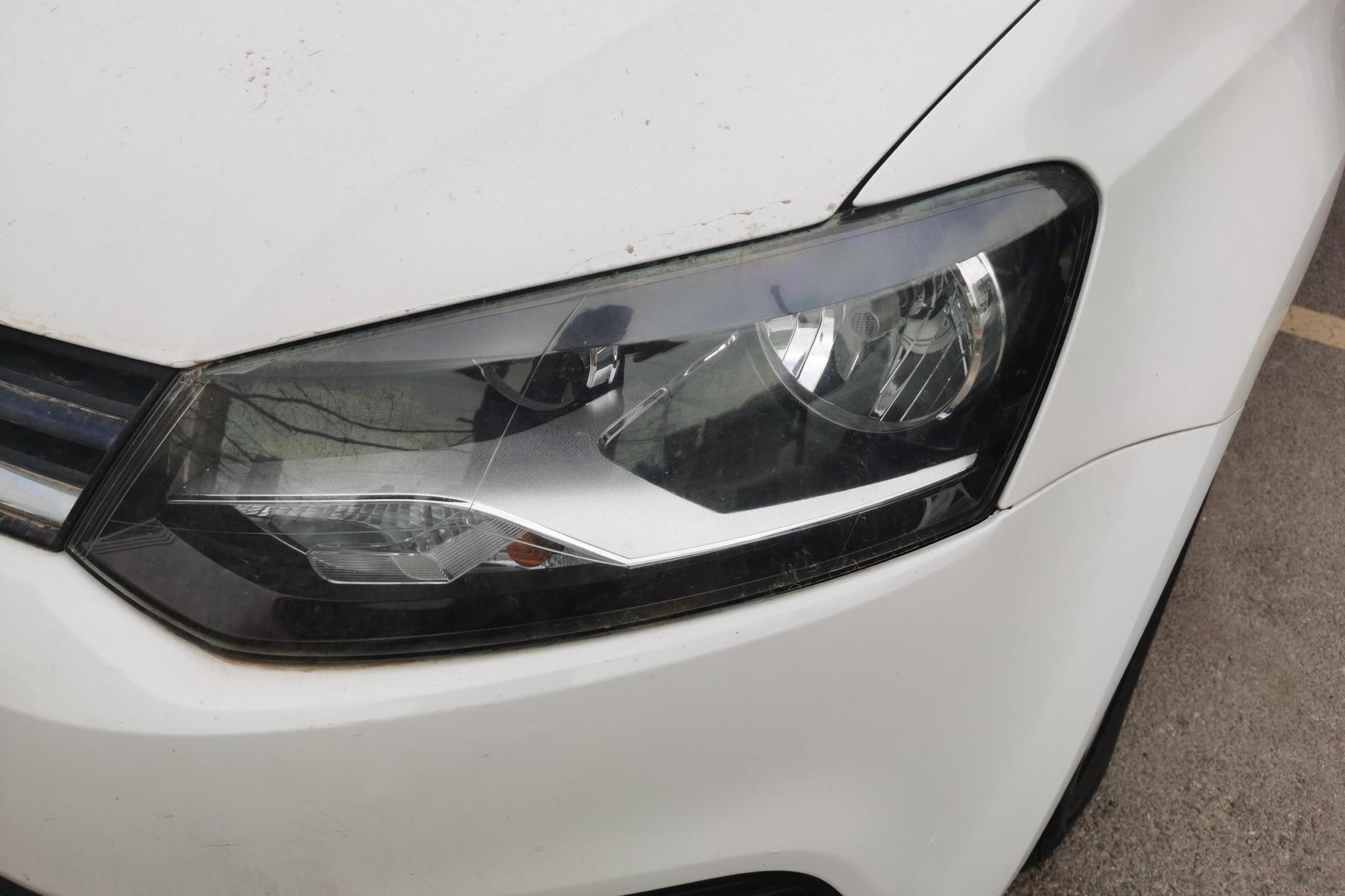 Volkswagen Polo 2014 1.4L MT Comfort